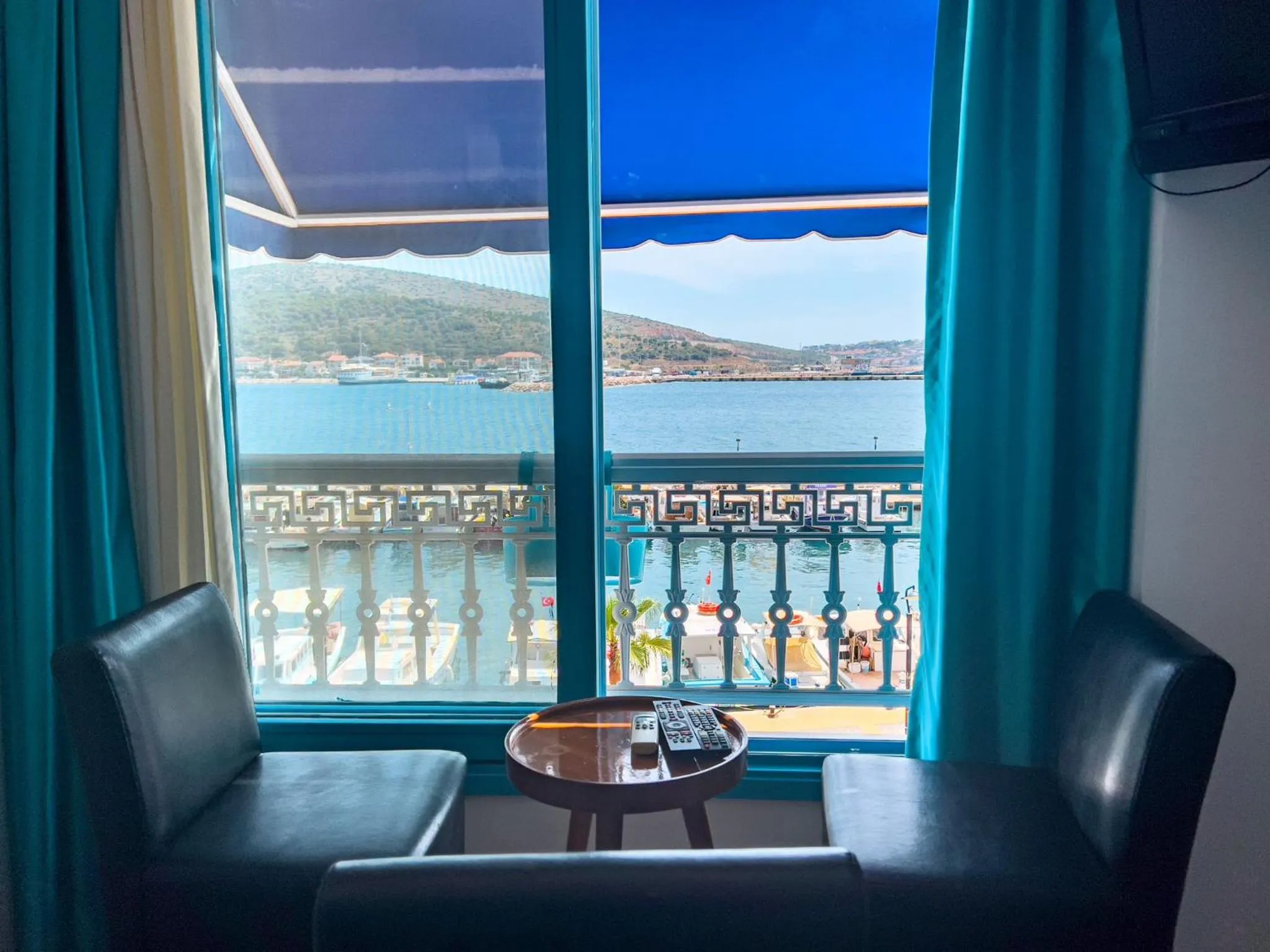 Sea view in Larimar Hotel Cesme