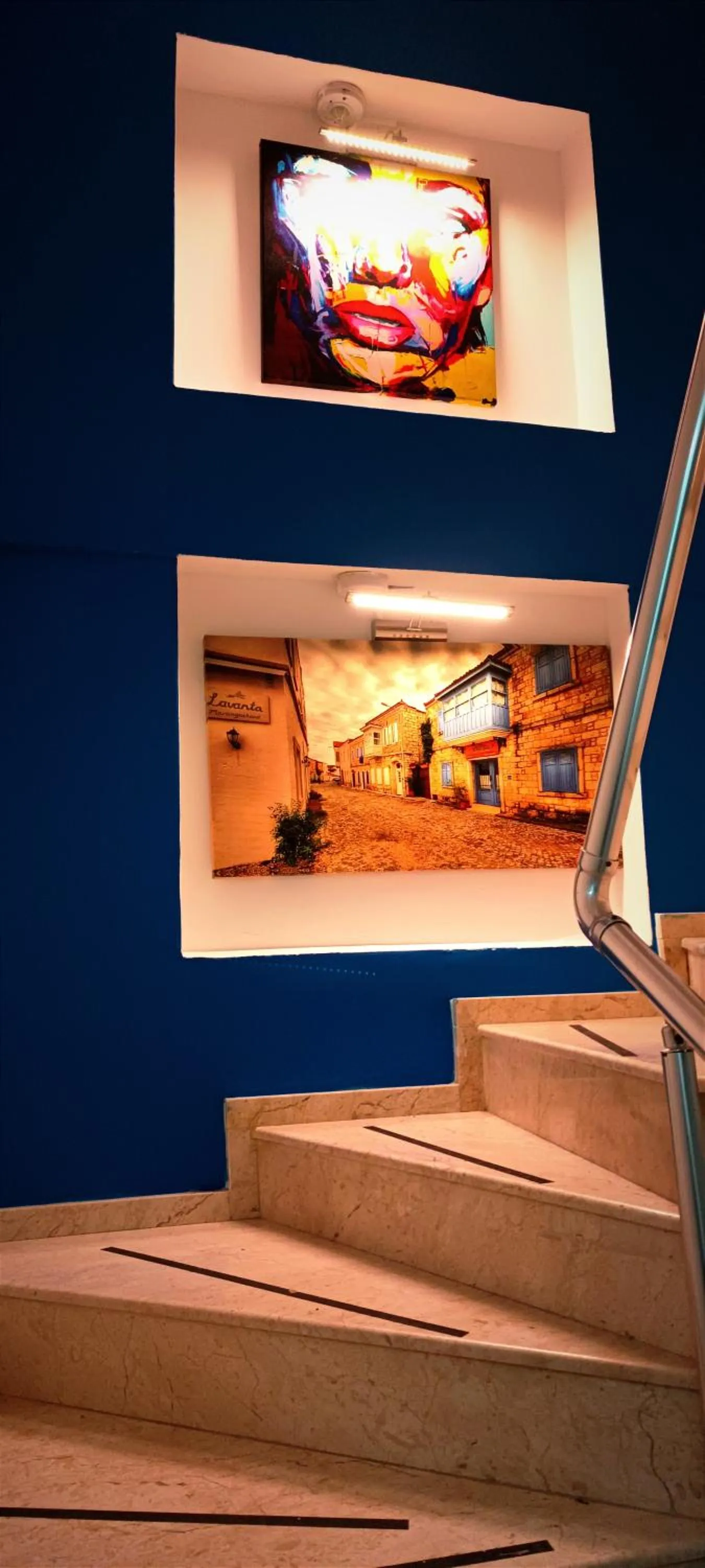 Decorative detail in Larimar Hotel Cesme