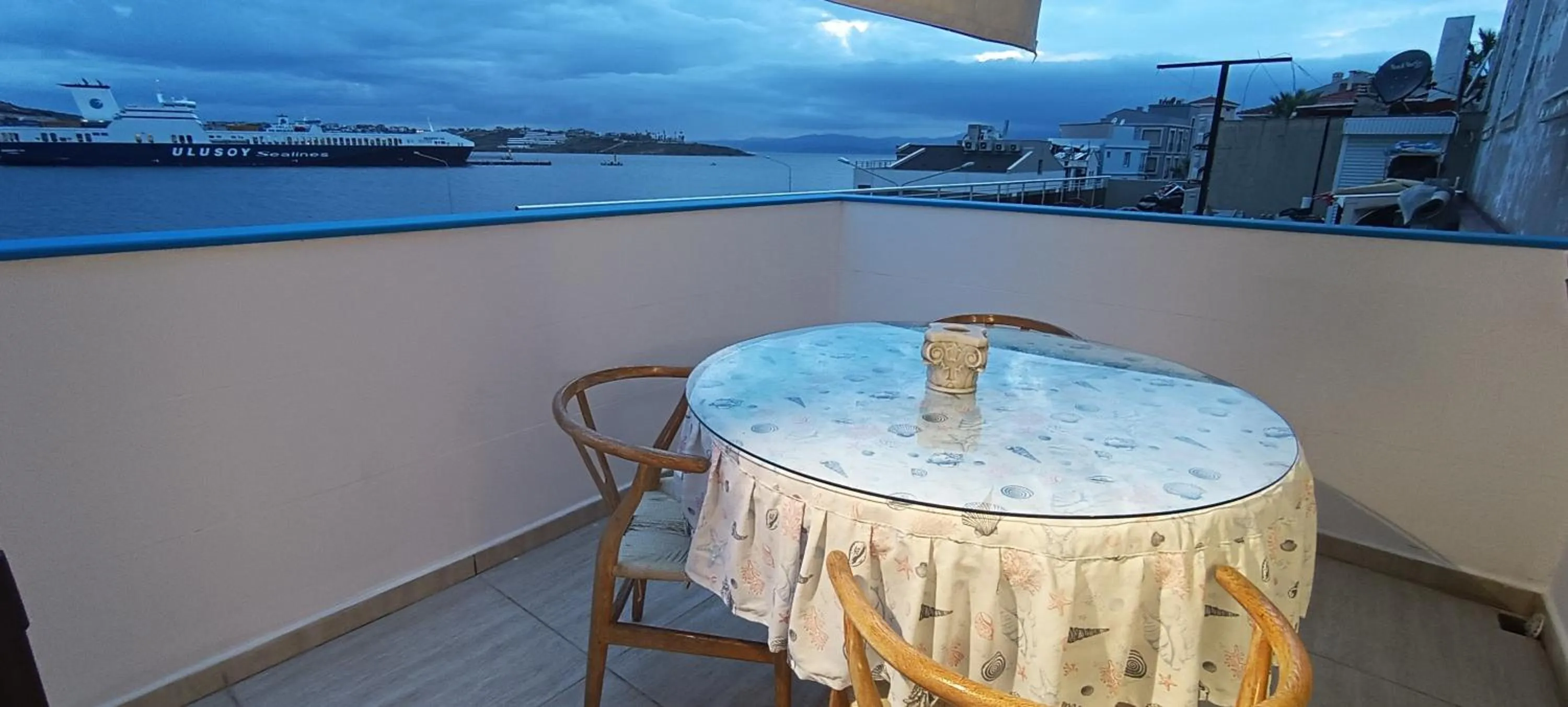 Balcony/Terrace in Larimar Hotel Cesme