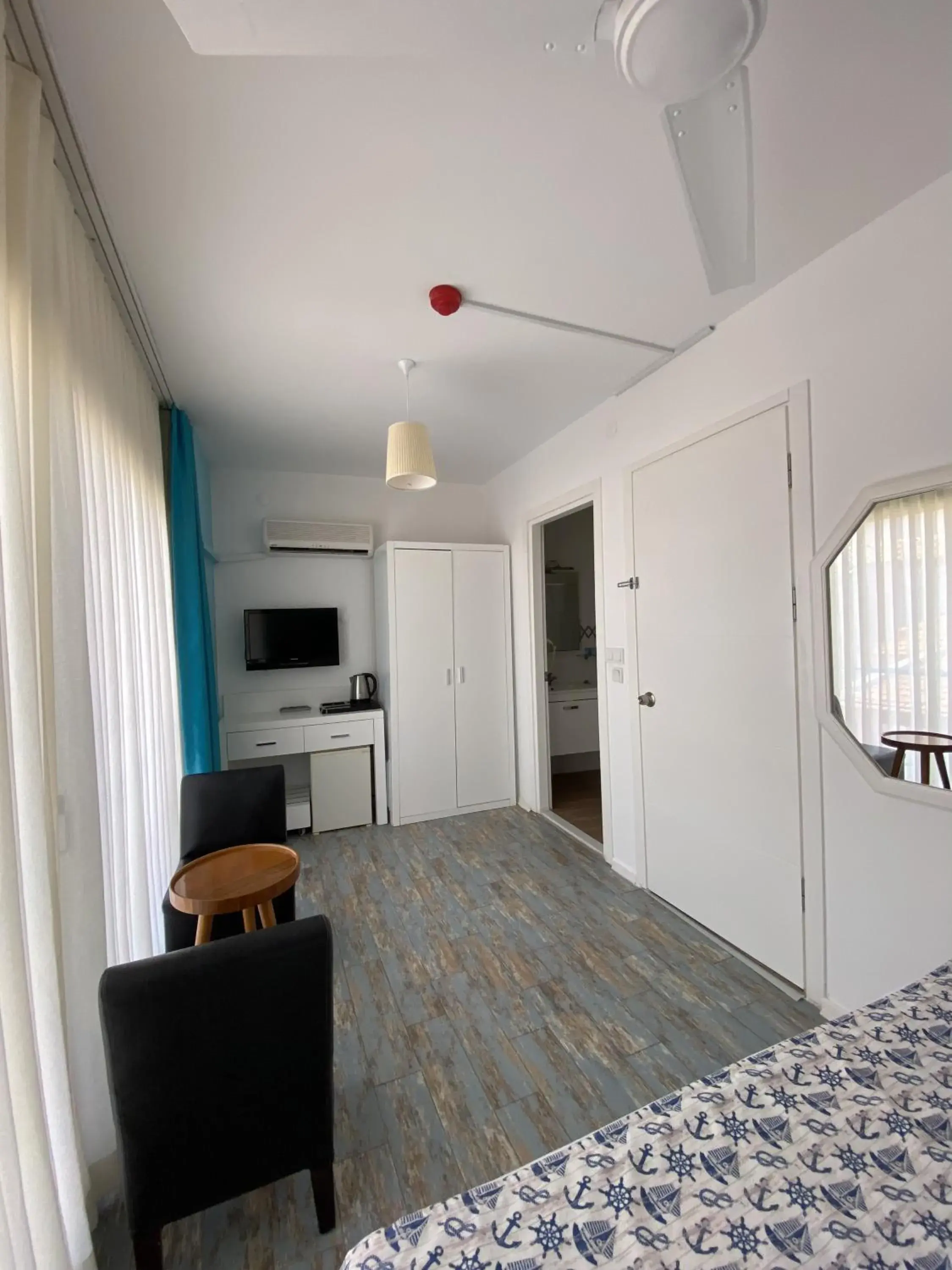 Economy Double Room in Larimar Hotel Cesme Economy Double Room in Larimar Hotel Cesme