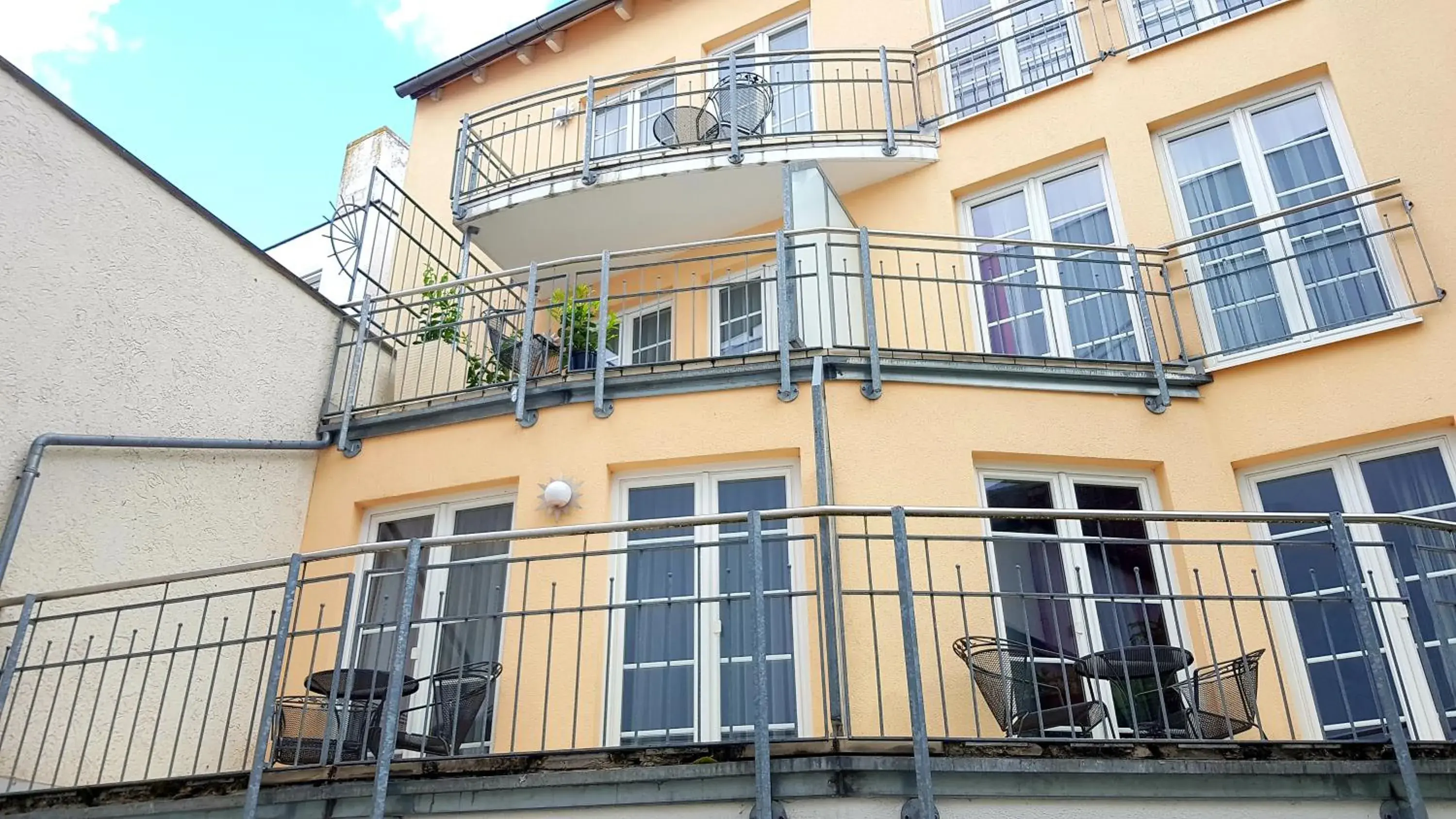 Villa Viktoria 1 - Apartments - City center Villa Viktoria 1 - Apartments - City center