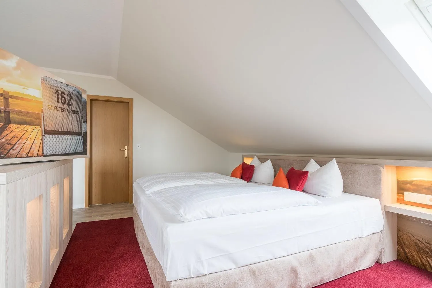 Bed in Hotel Garni Kölfhamm