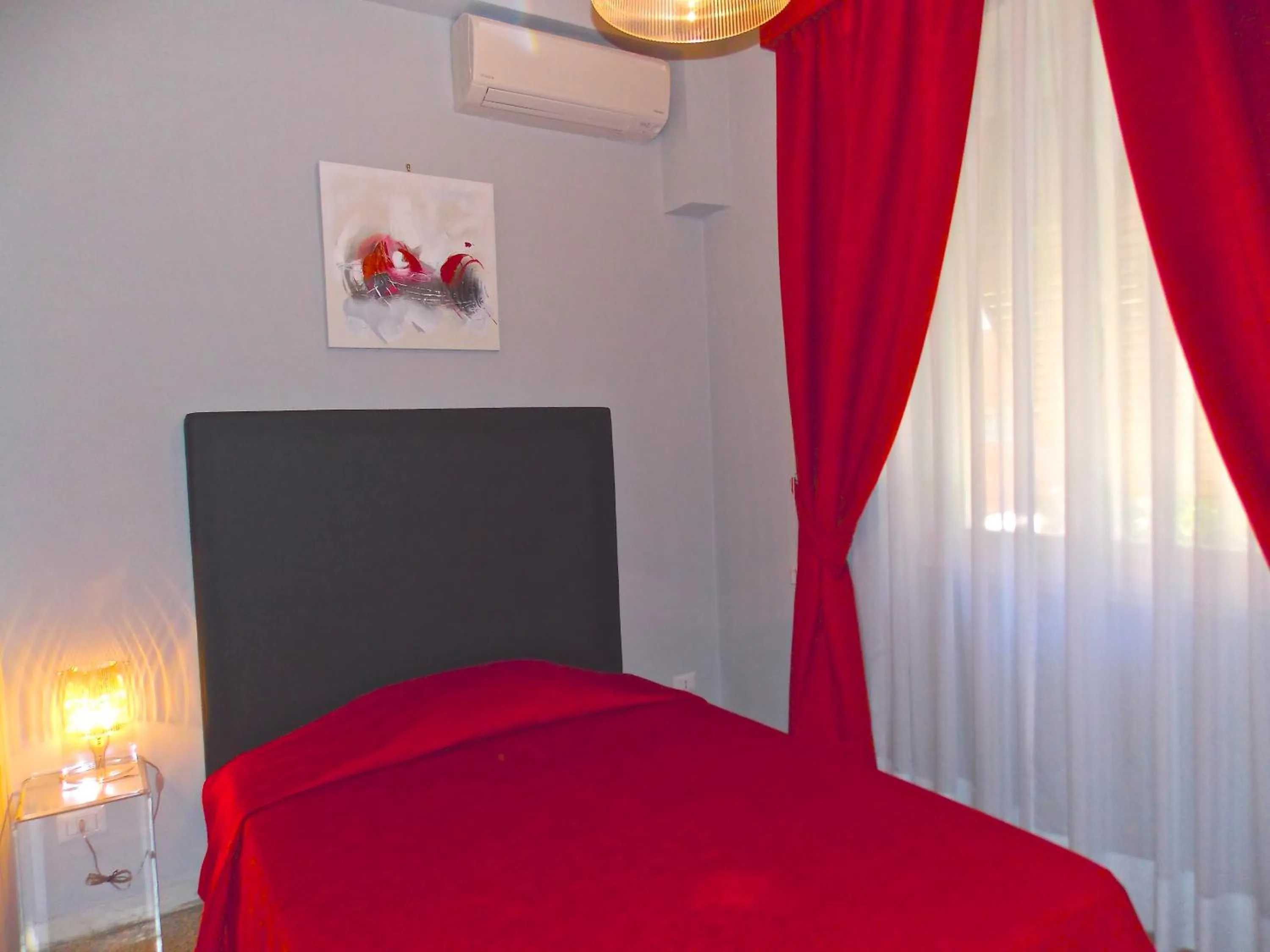 Bed in Domus Fabiola - Vaticano