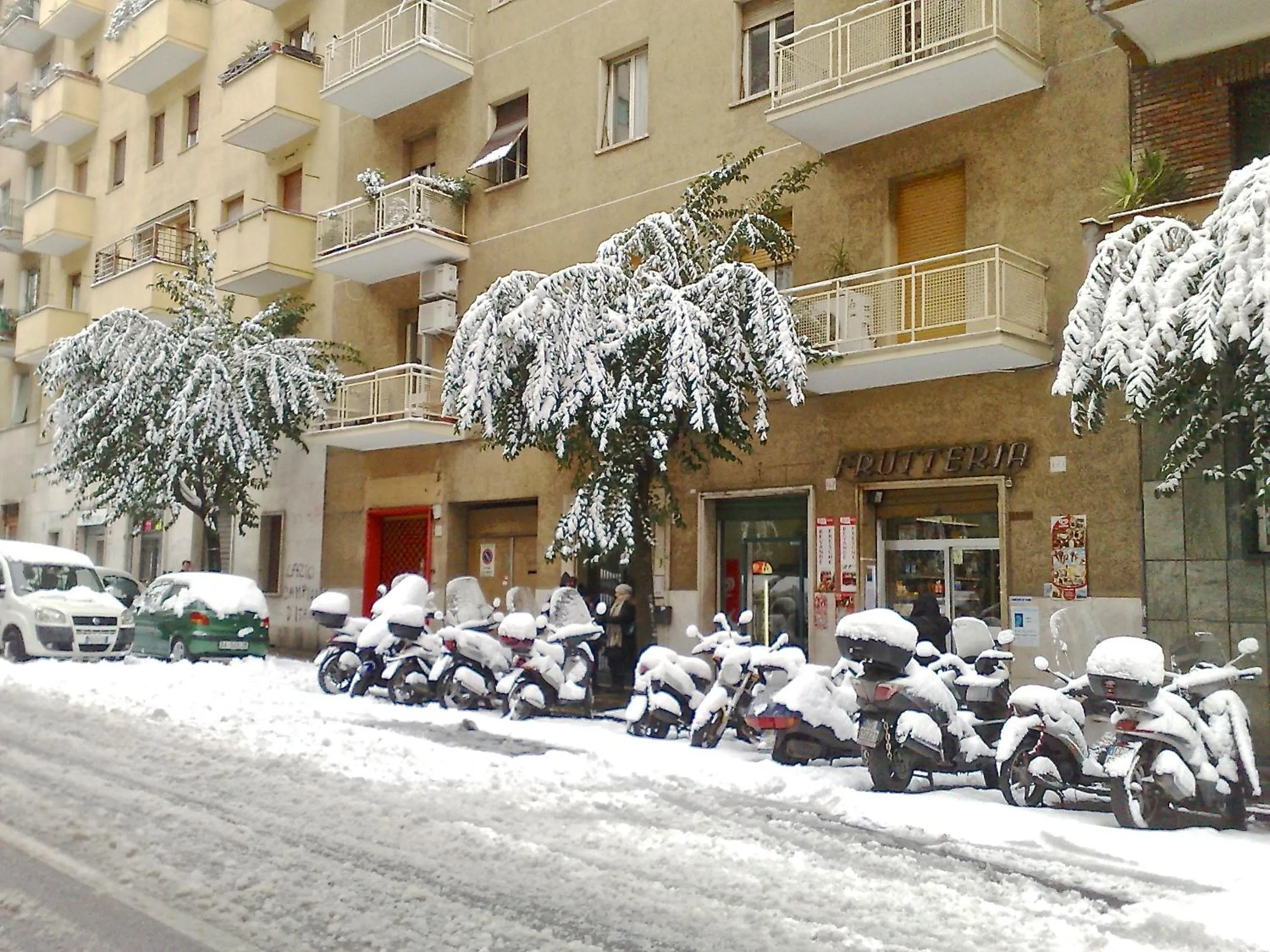 Facade/entrance in Domus Fabiola - Vaticano