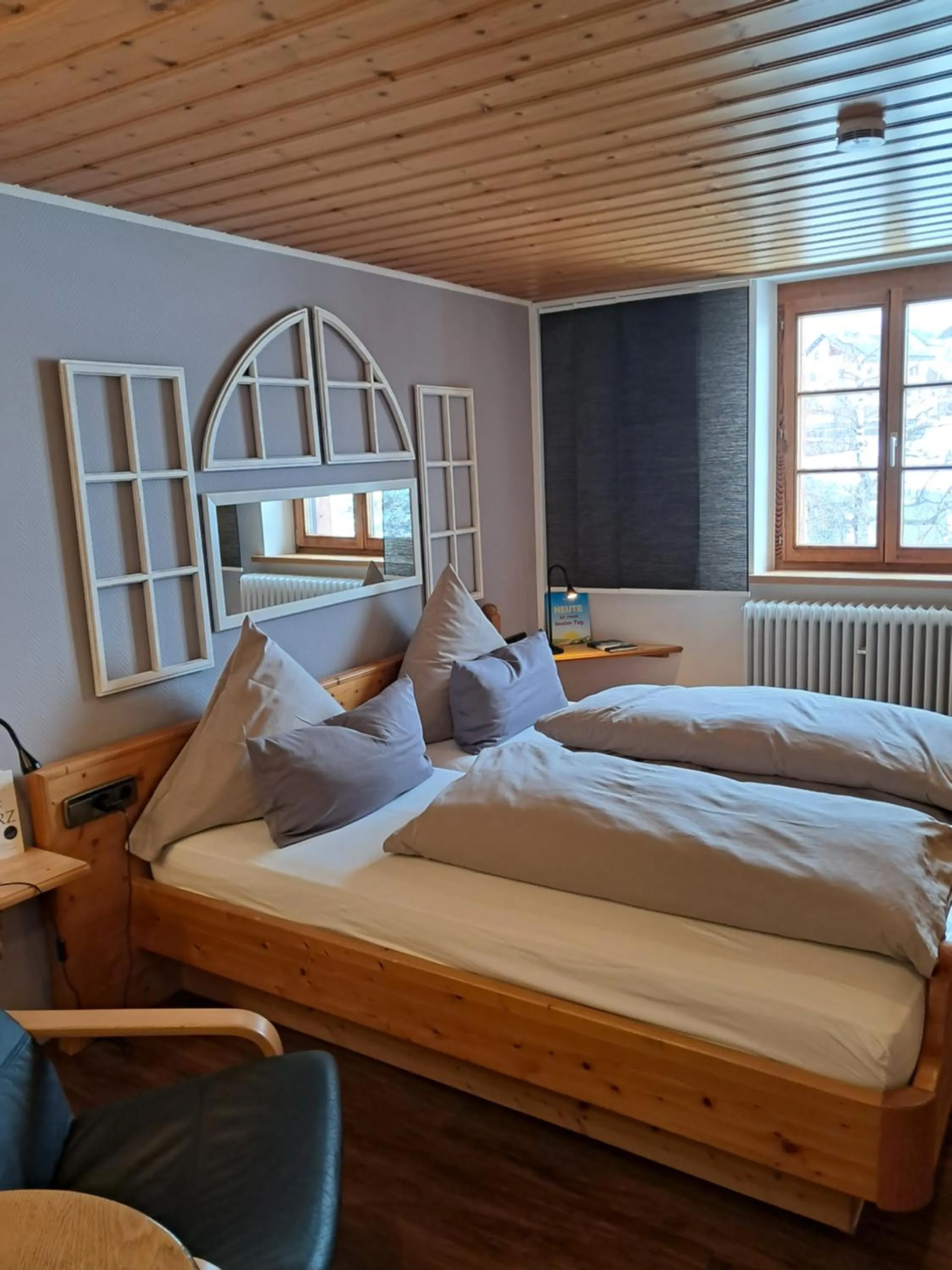 Photo of the whole room, Bed in Landhotel Mühle zu Gersbach