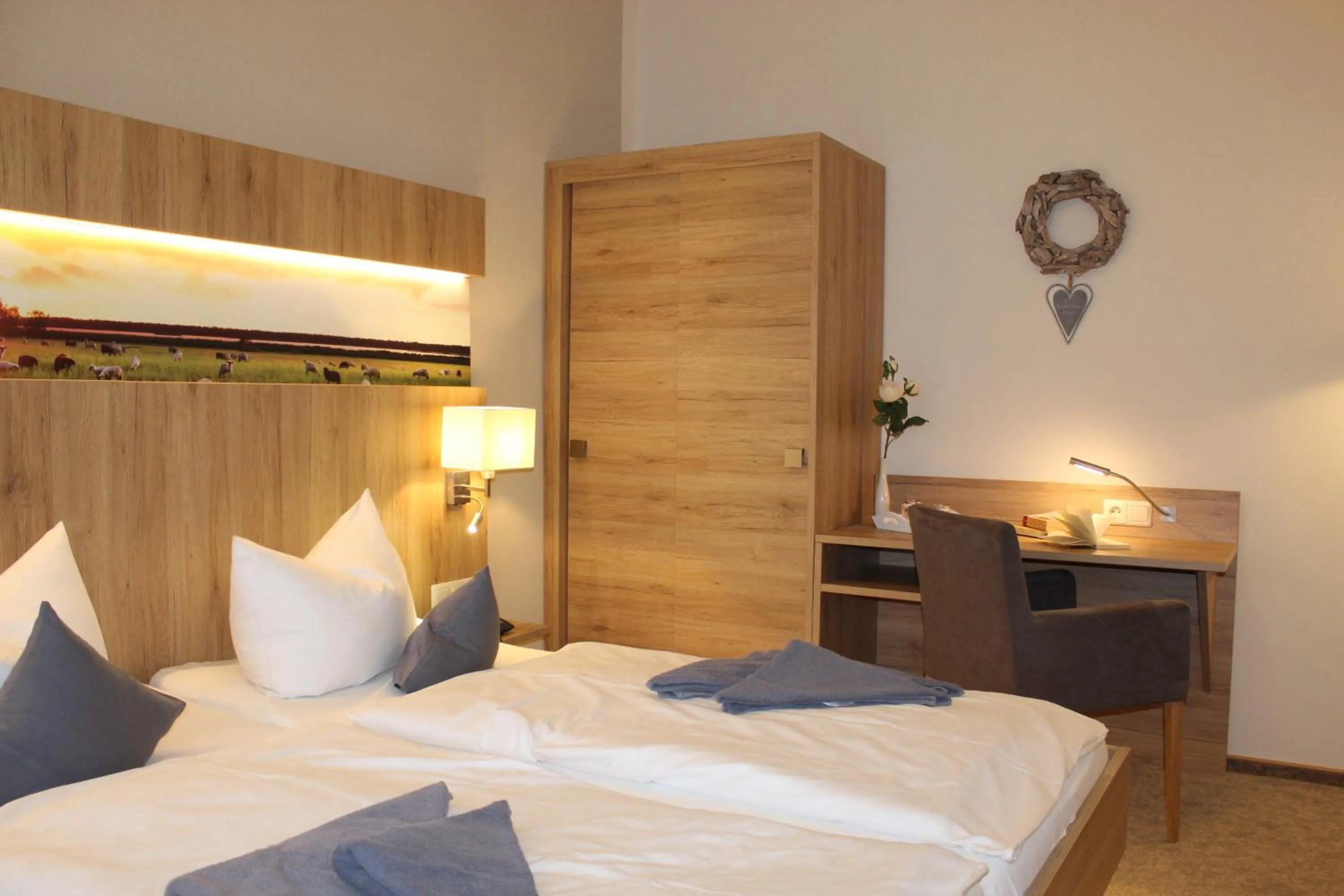 Photo of the whole room, Bed in Ferien- und Wellnesshotel Waldfrieden