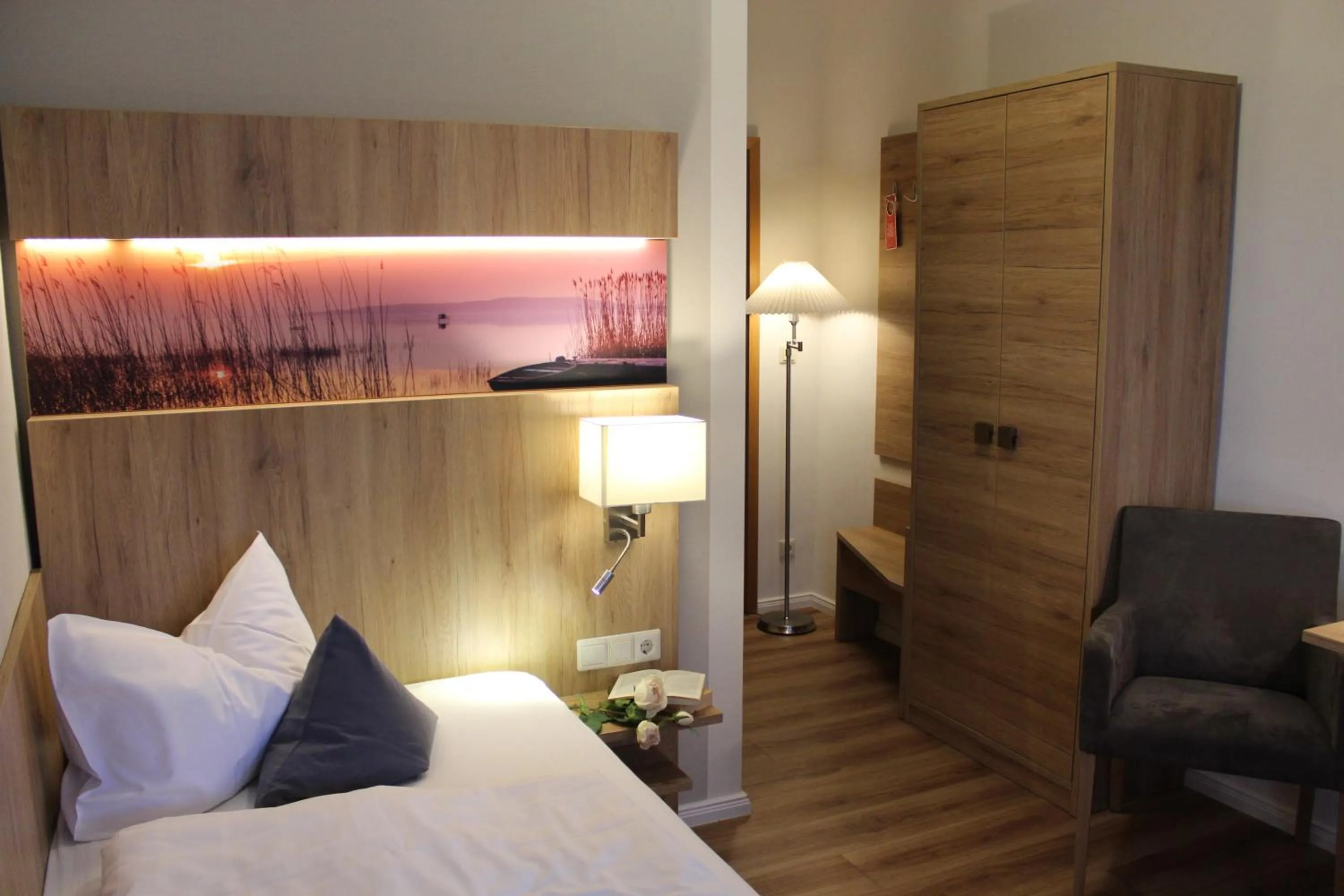 Photo of the whole room, Bed in Ferien- und Wellnesshotel Waldfrieden