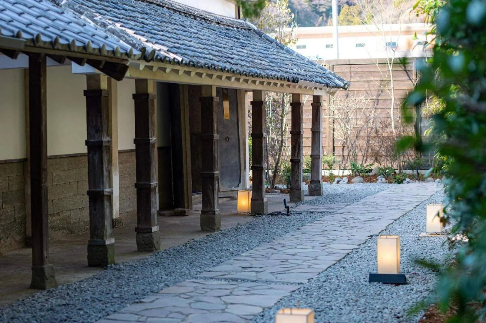 Facade/entrance in LOQUAT西伊豆