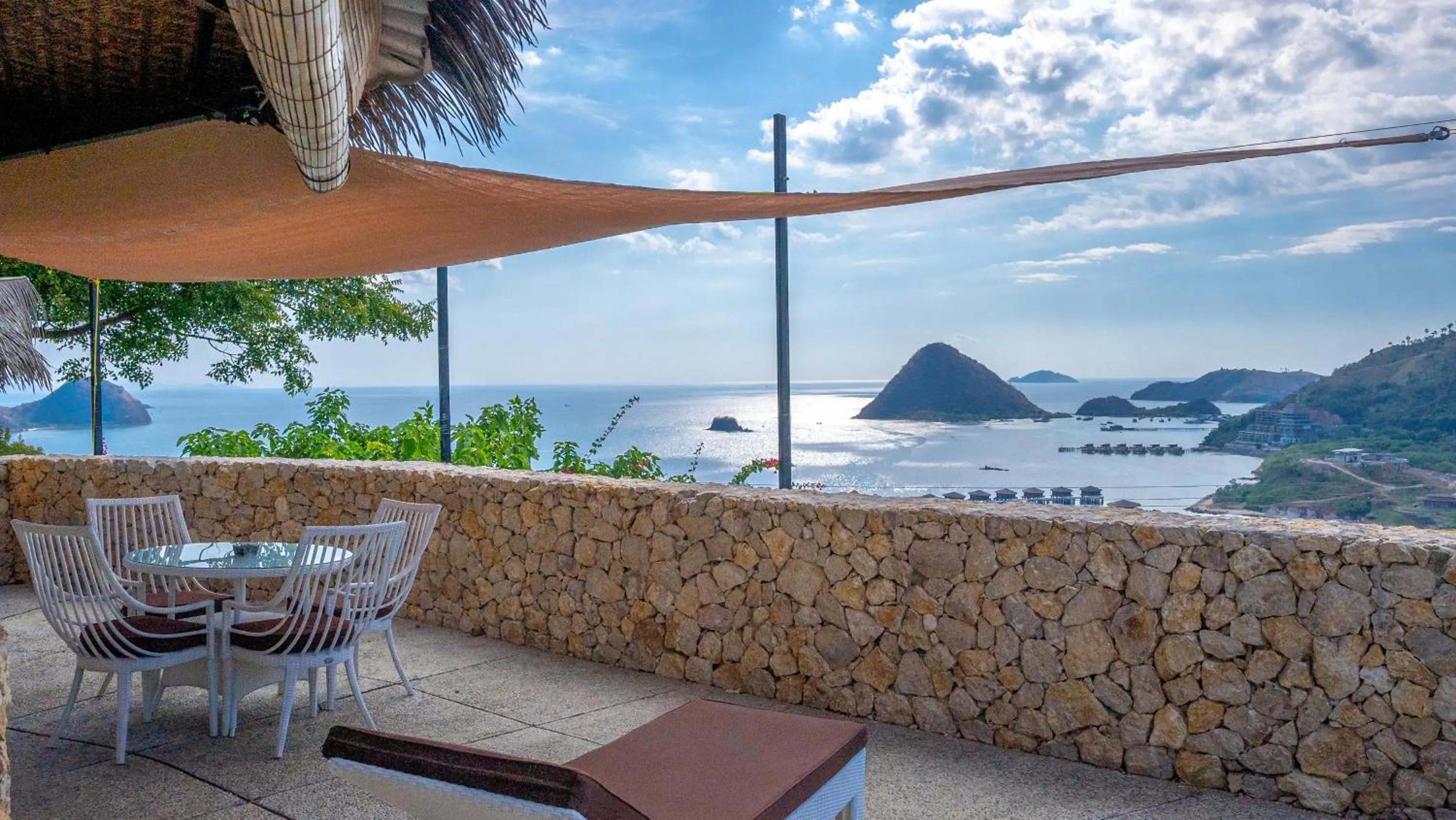 Balcony/Terrace in Elang Hillside Bamboo Villas