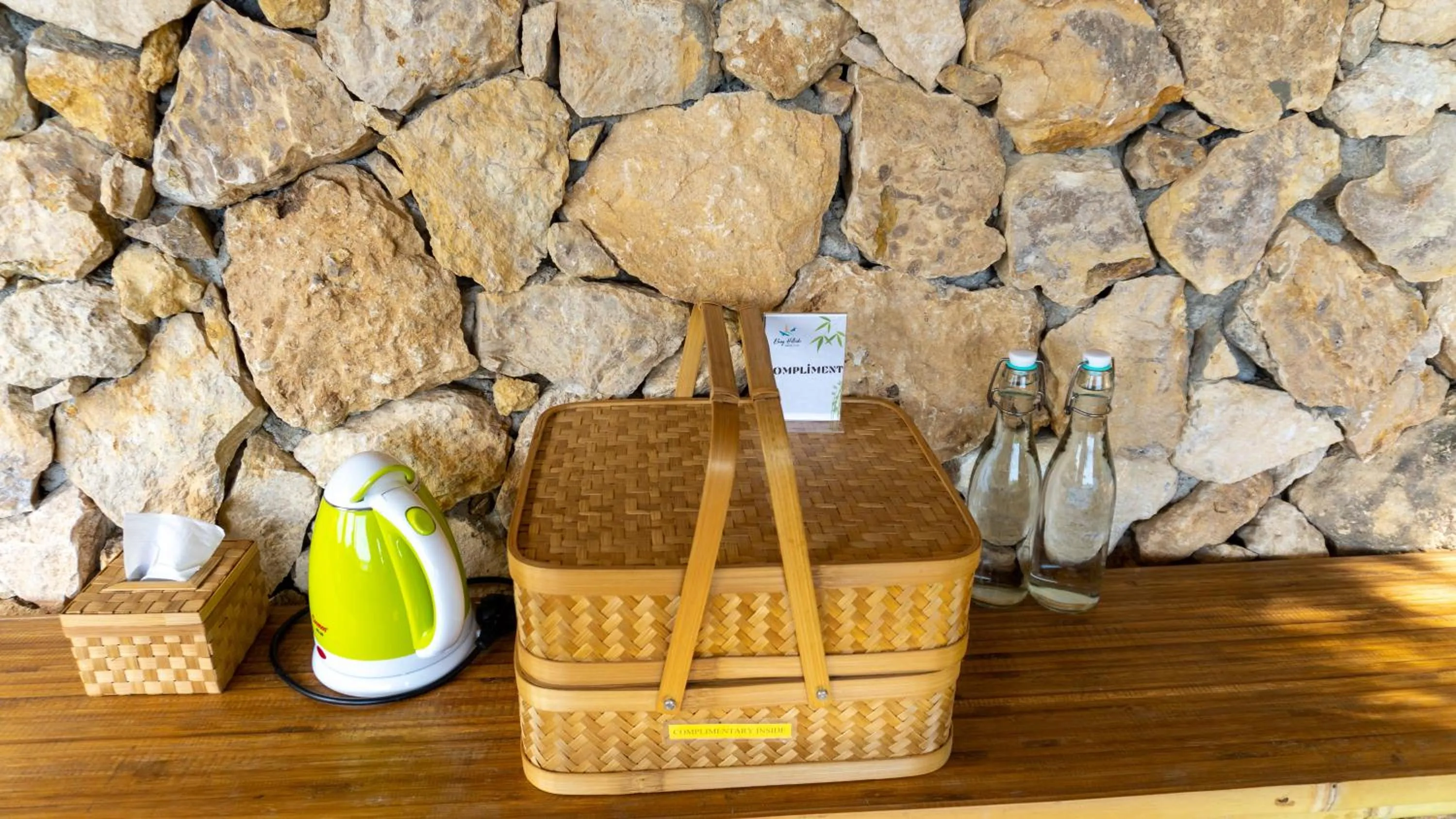 Coffee/tea facilities in Elang Hillside Bamboo Villas