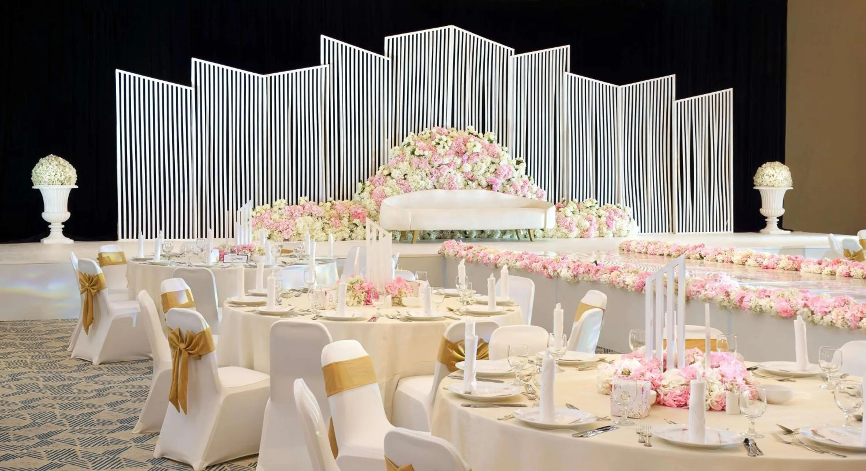 Banquet/Function facilities in Radisson Blu Hotel & Resort, Abu Dhabi Corniche