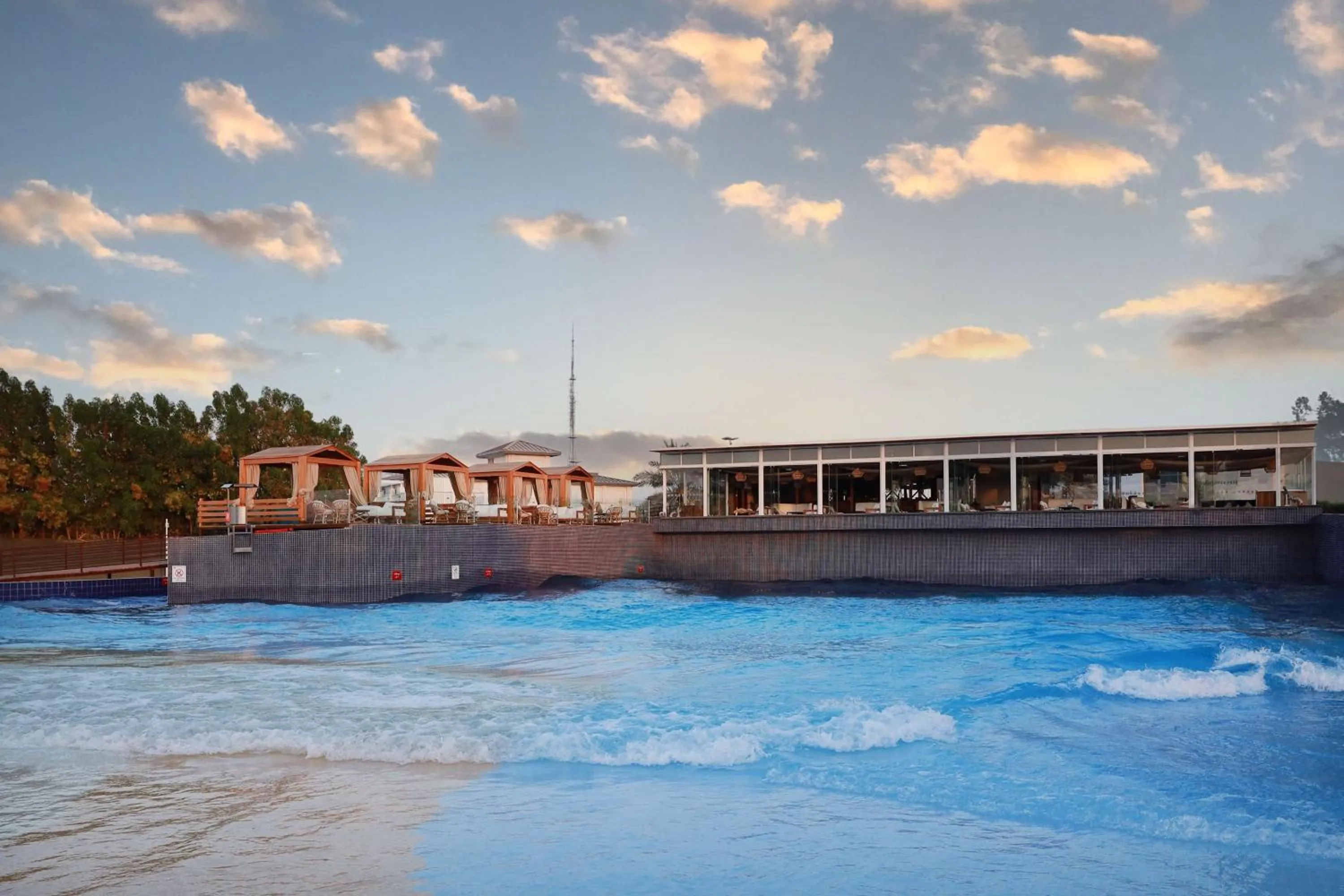 Sports in Radisson Blu Hotel & Resort, Abu Dhabi Corniche