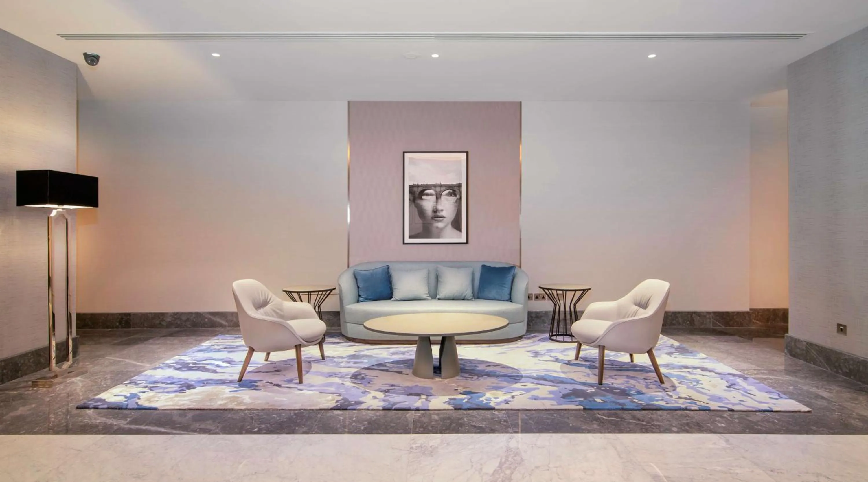 Lobby or reception in Radisson Blu Hotel & Resort, Abu Dhabi Corniche