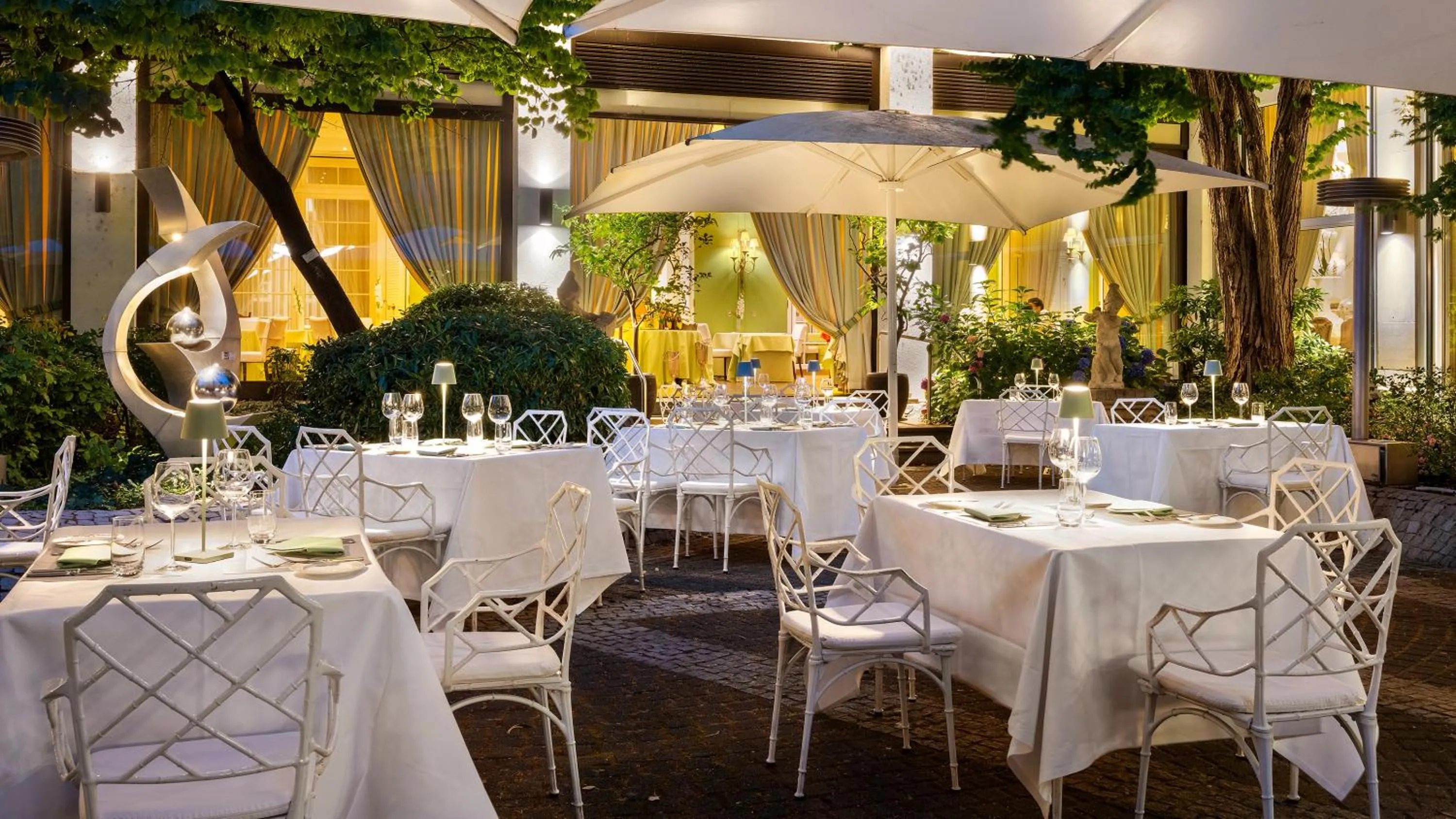 Balcony/Terrace in Hotel Europäischer Hof Heidelberg, Bestes Hotel Deutschlands in historischer Architektur