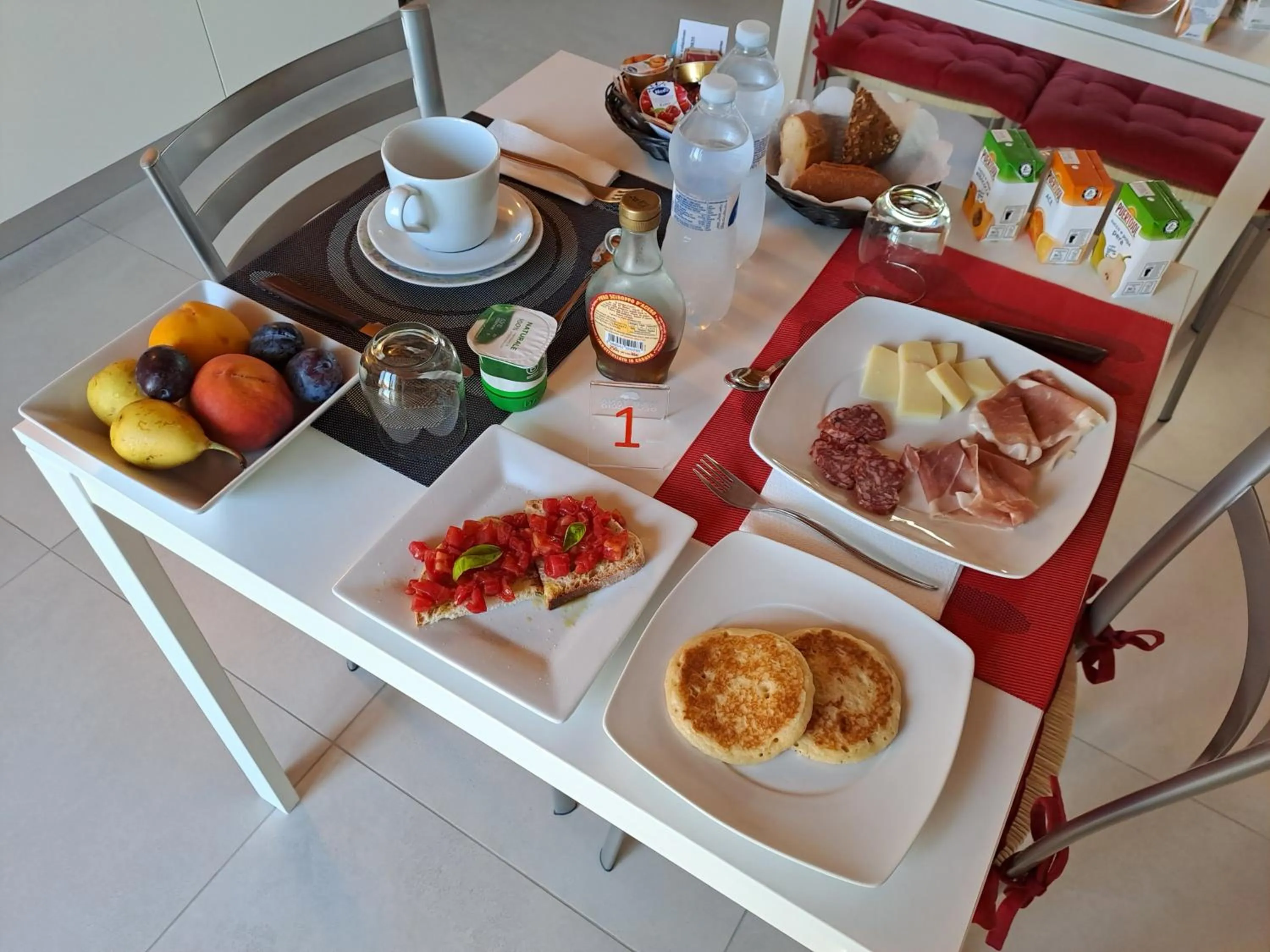 Breakfast in Tana del Riccio