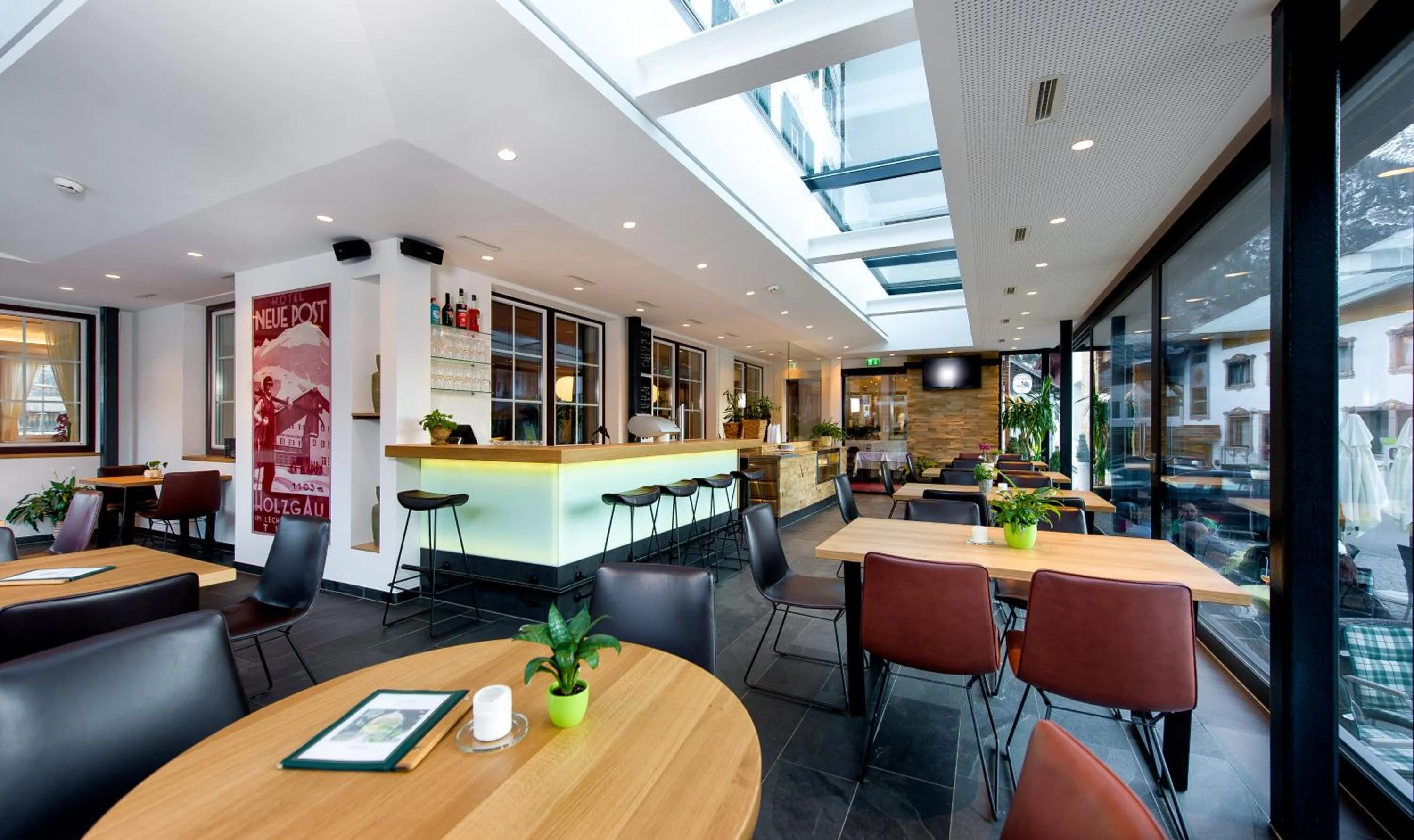 Restaurant/places to eat in Posthotel Lechtal, Arlberg