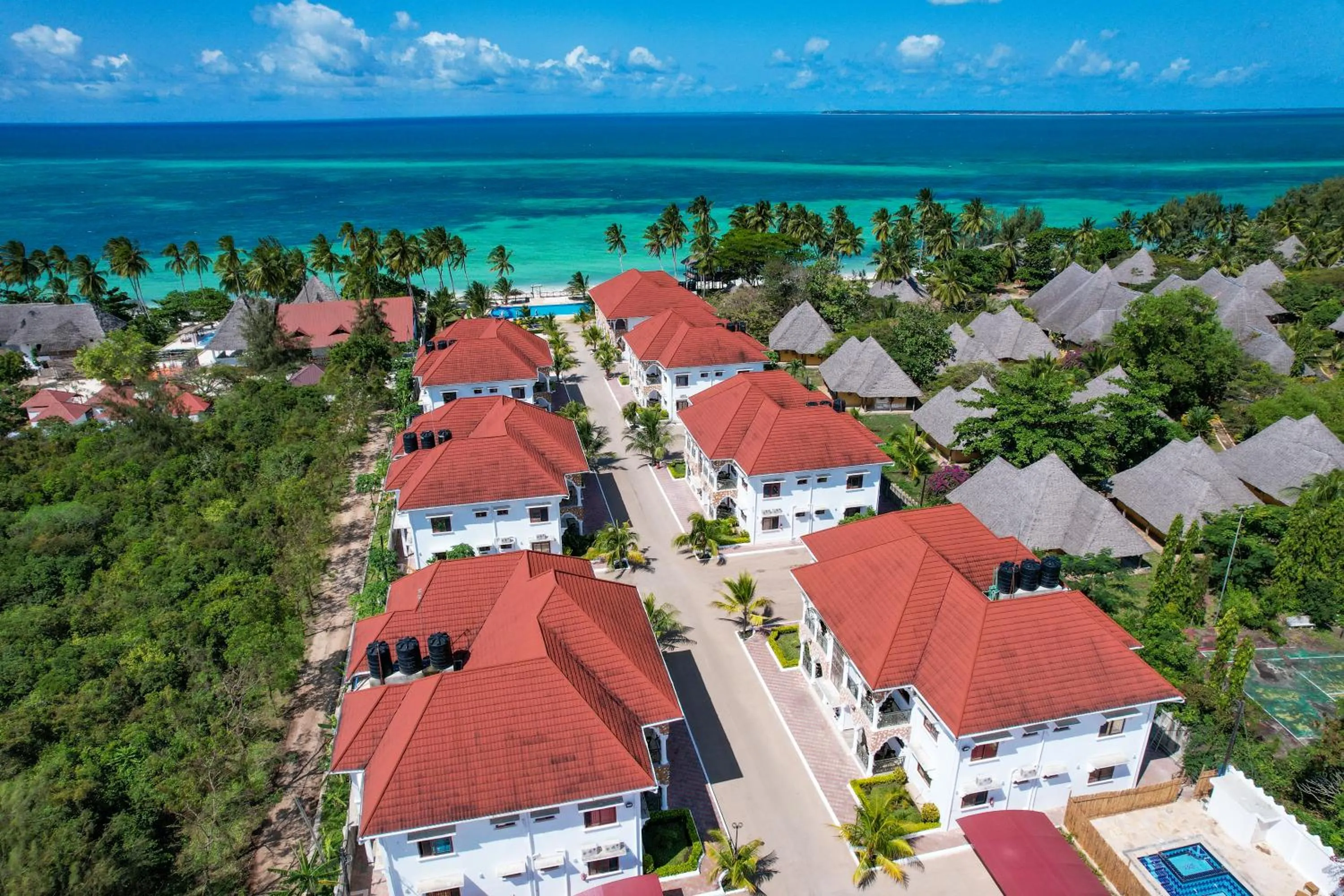 Bird's eye view in Sunny Palms Beach Bungalows
