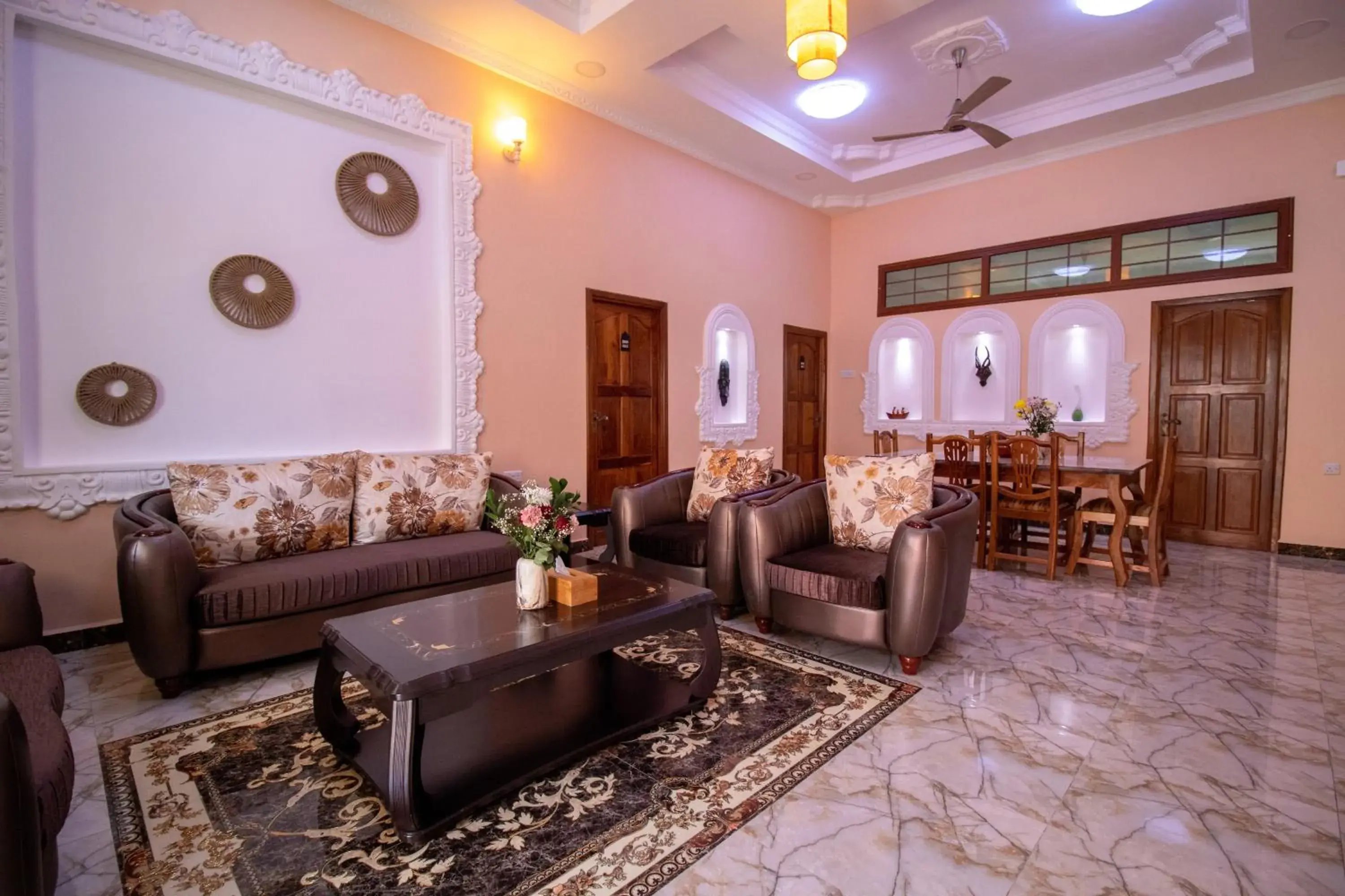 Three-Bedroom Villa in Sunny Palms Beach Bungalows Three-Bedroom Villa in Sunny Palms Beach Bungalows