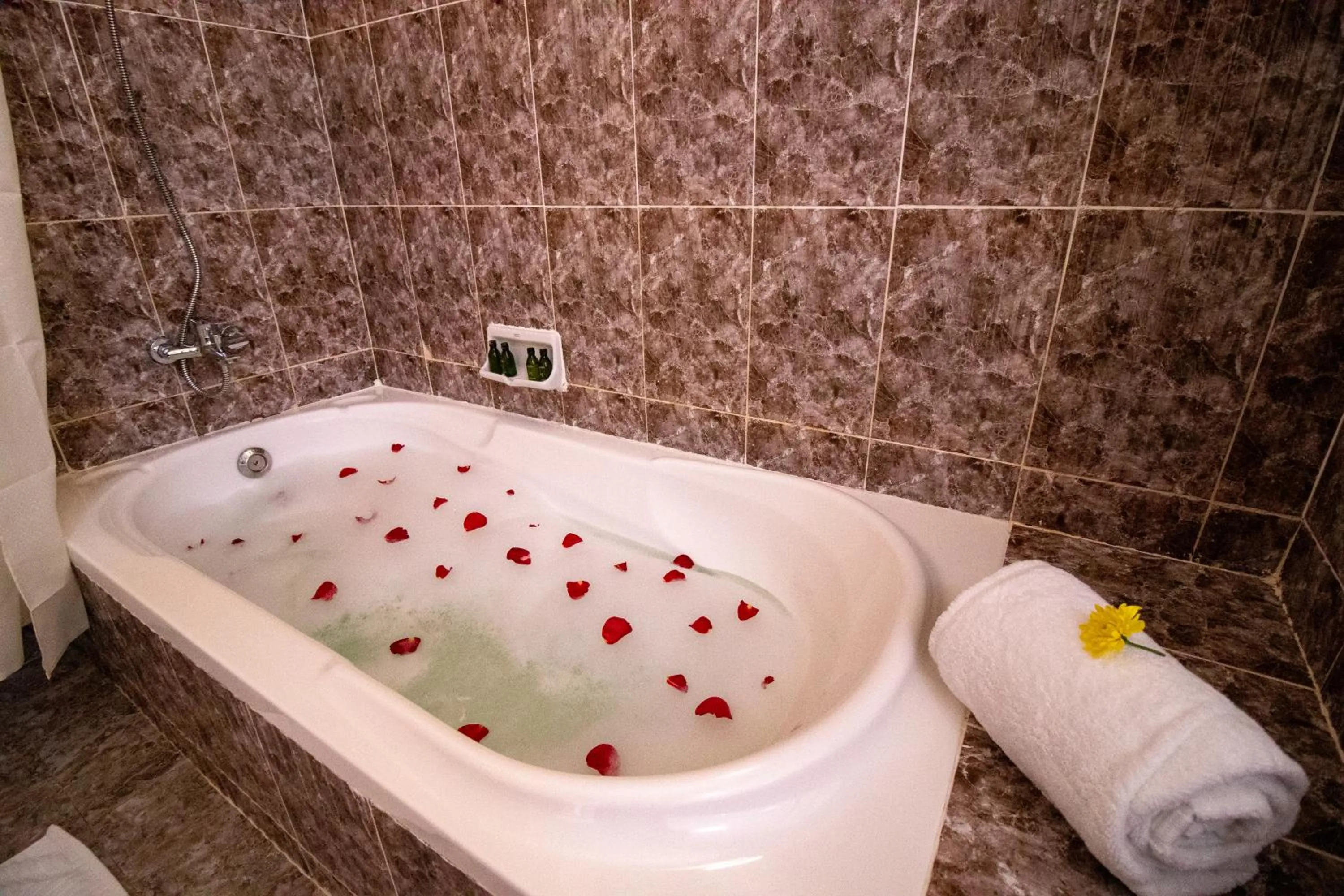 Bathroom in Sunny Palms Beach Bungalows