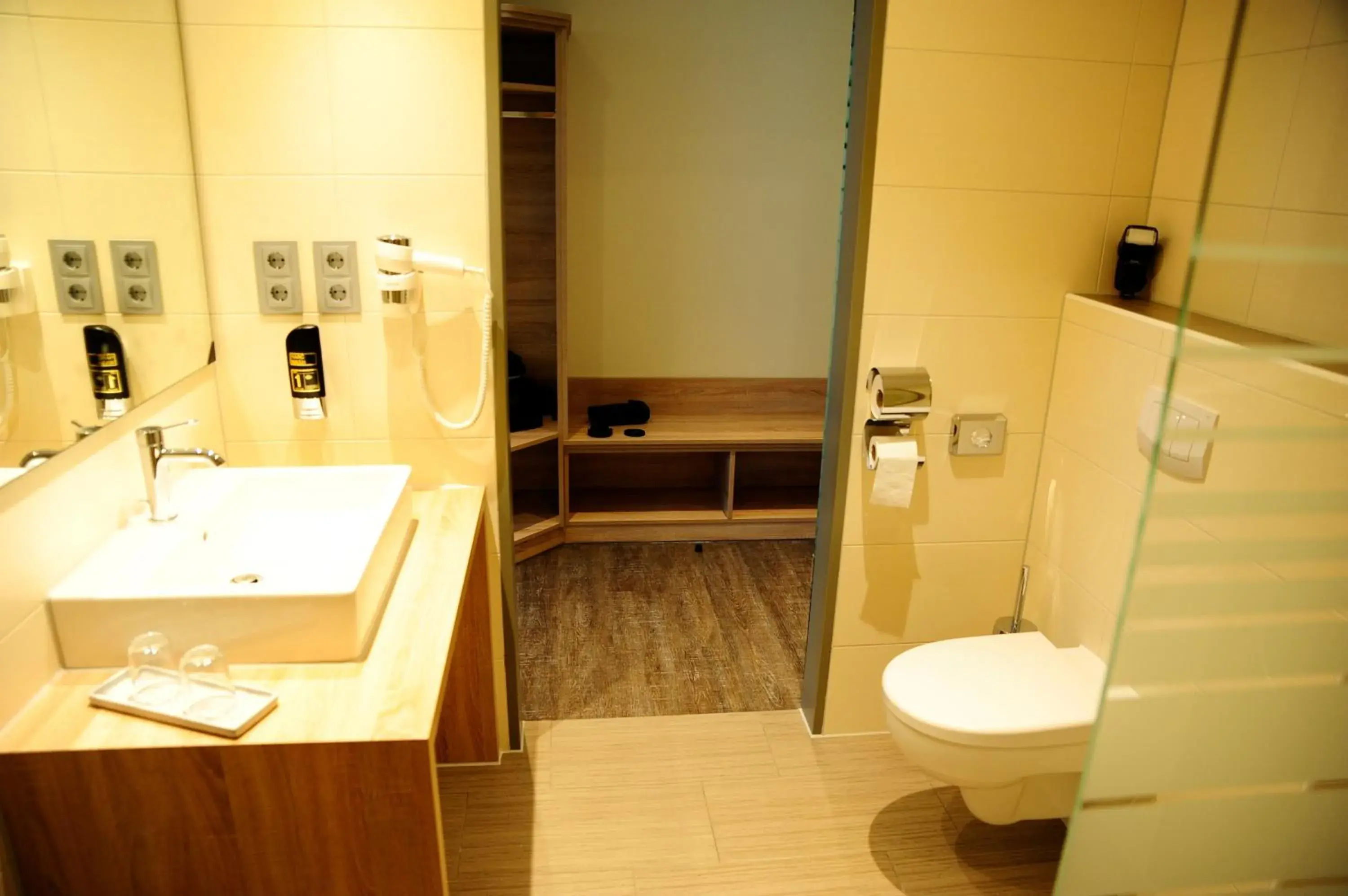 Comfort Double Room in Hotel Restaurant Doppeladler Comfort Double Room in Hotel Restaurant Doppeladler