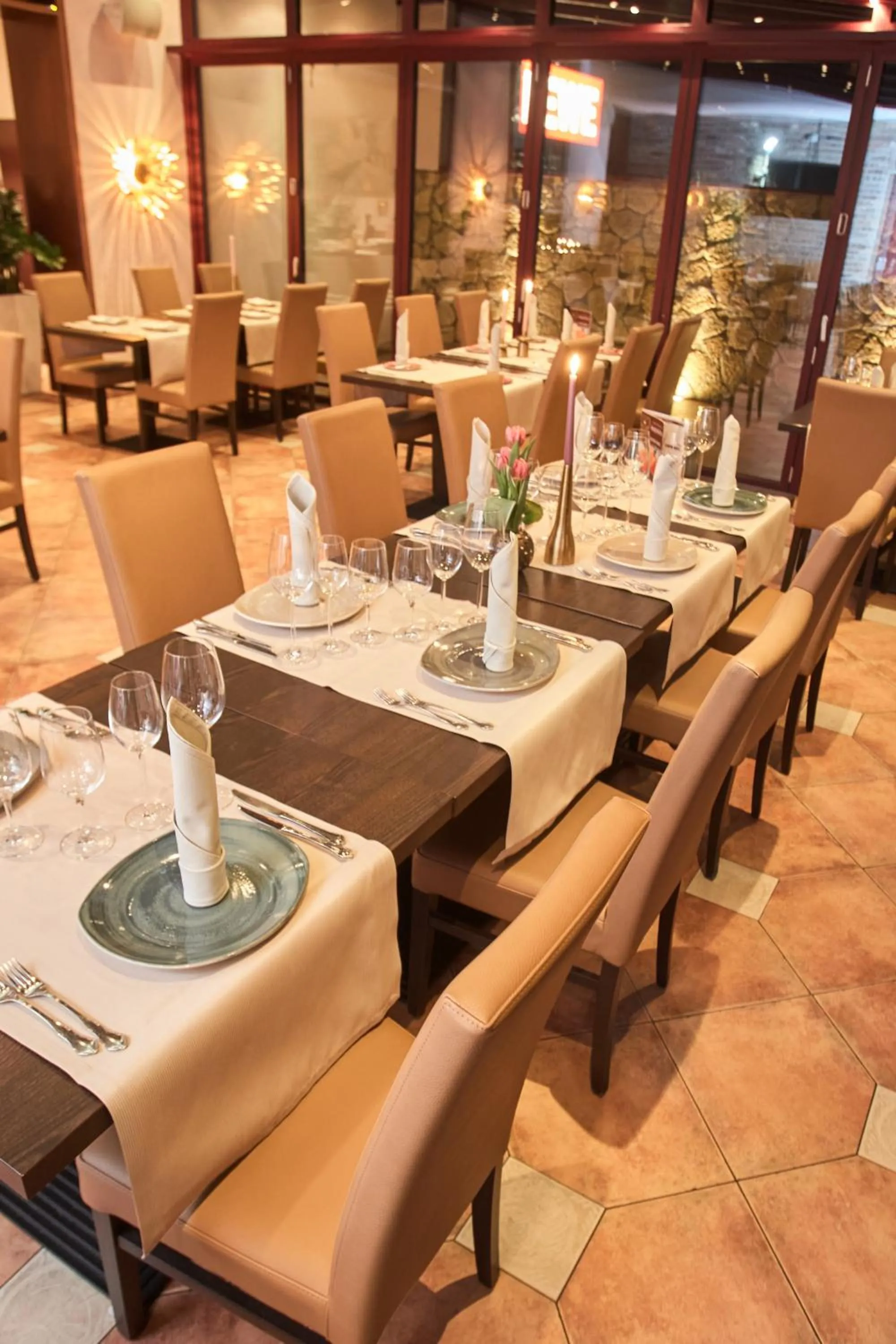 Restaurant/places to eat in Hotel Restaurant Doppeladler