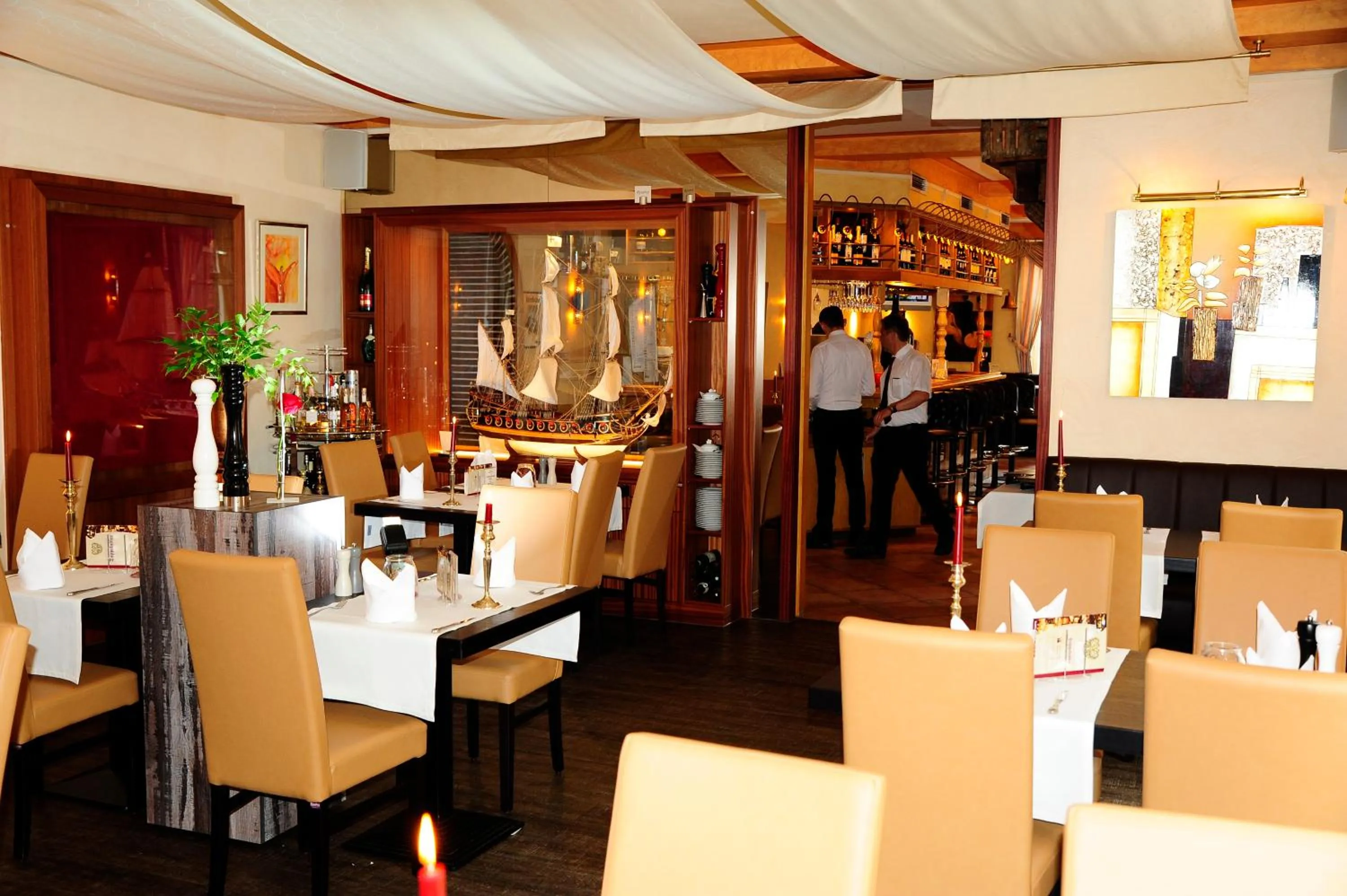 Restaurant/places to eat in Hotel Restaurant Doppeladler