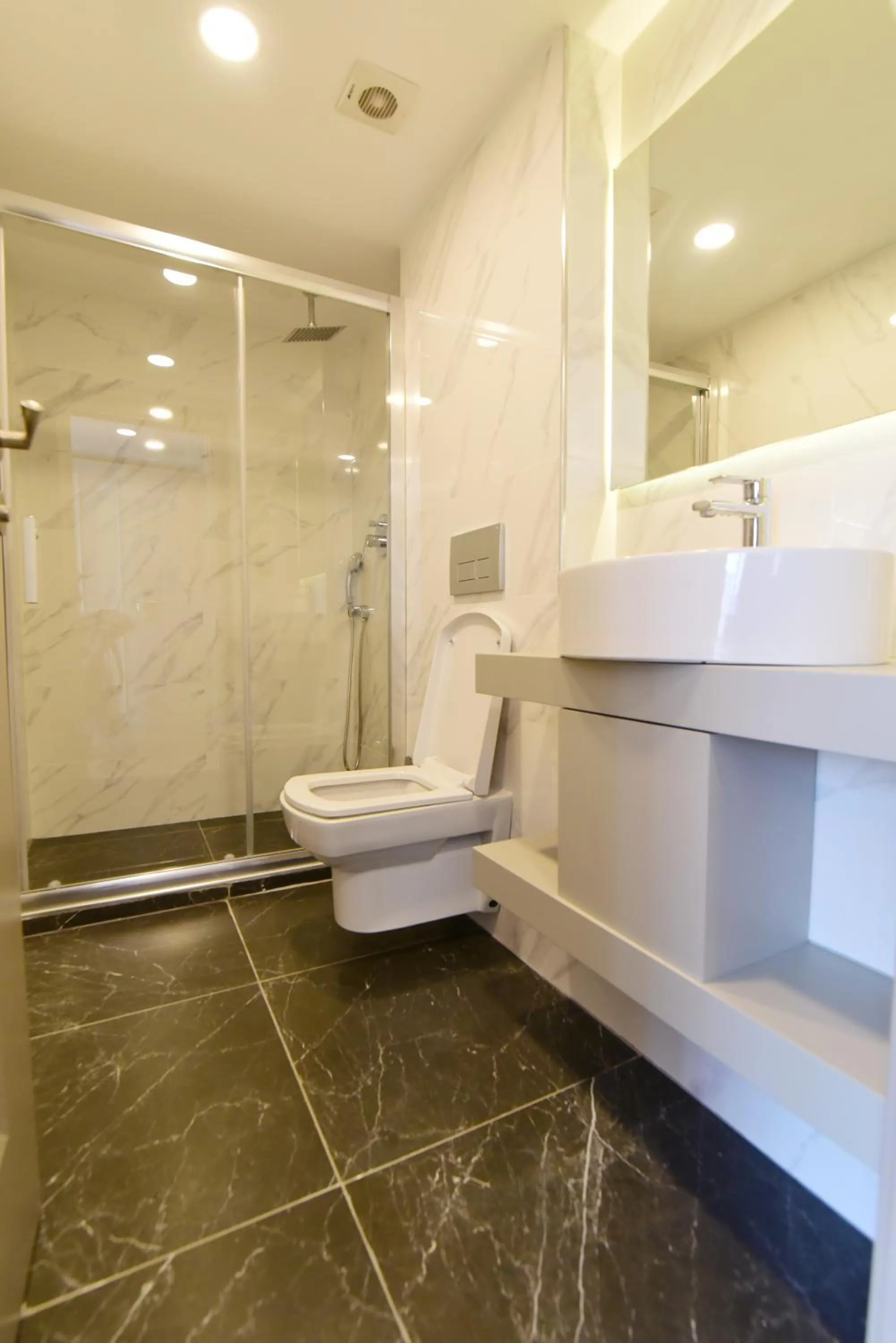 Bathroom in Serai Hotel