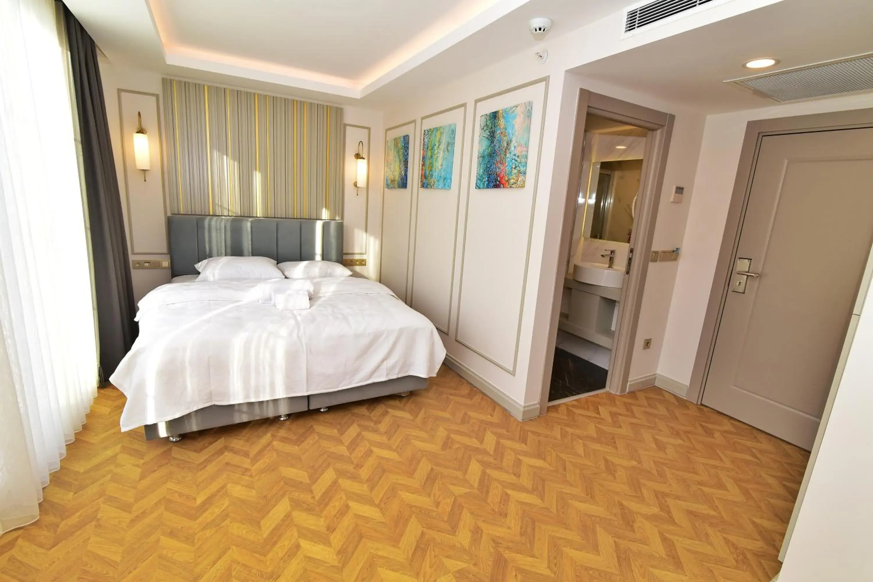 Photo of the whole room, Bed in Serai Hotel Photo of the whole room, Bed in Serai Hotel