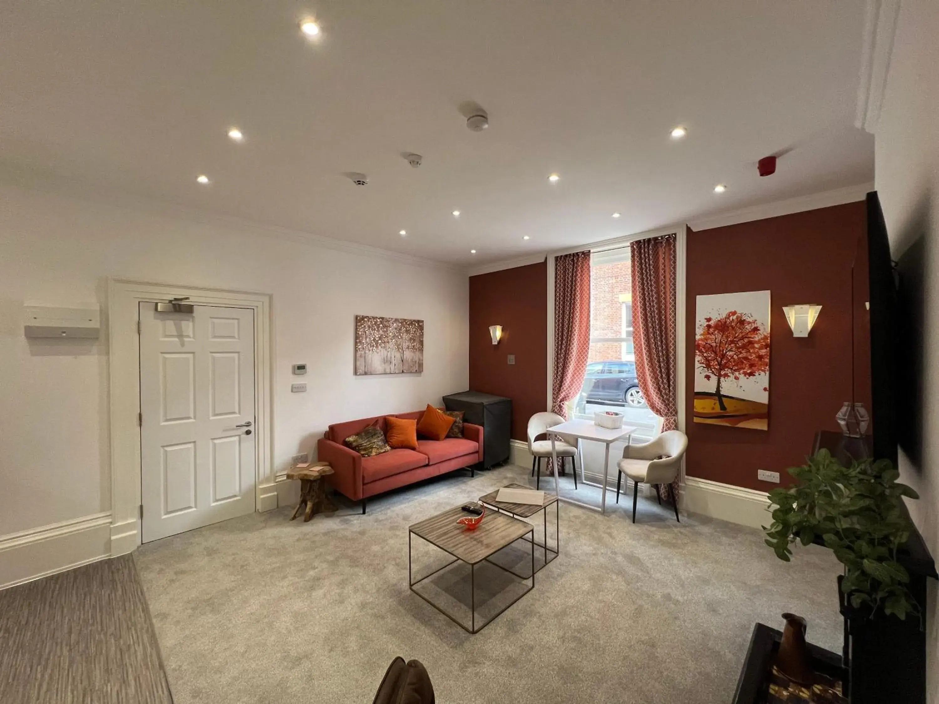 One-Bedroom Apartment in Winckley Square Residences One-Bedroom Apartment in Winckley Square Residences