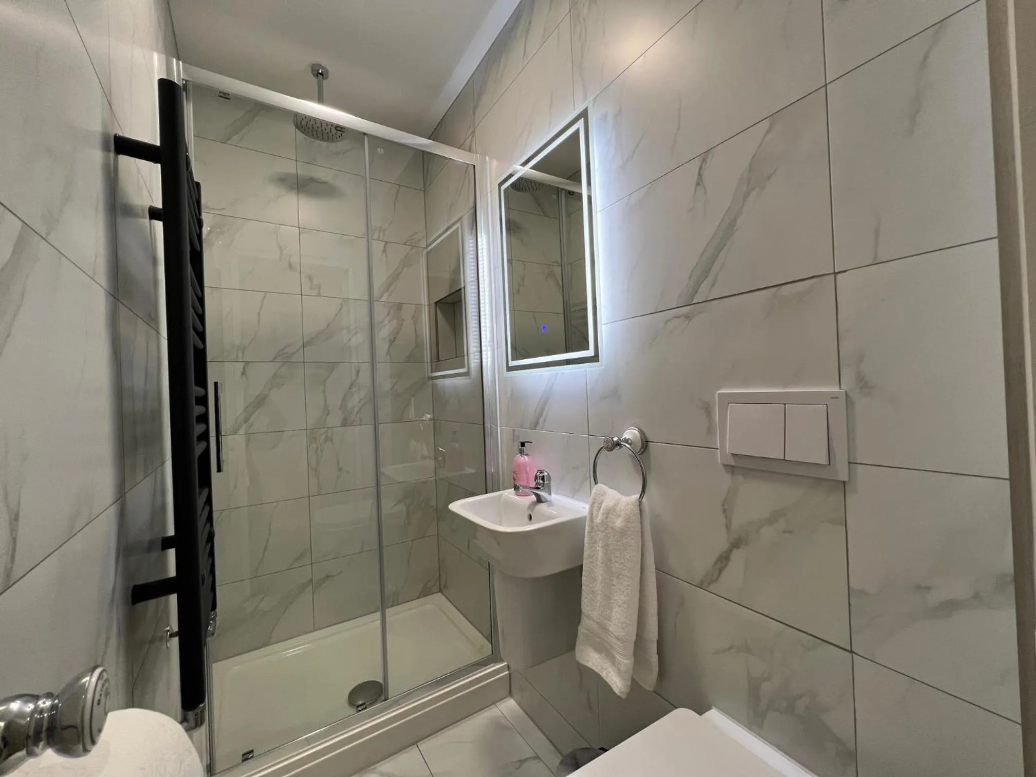 Shower in Winckley Square Residences