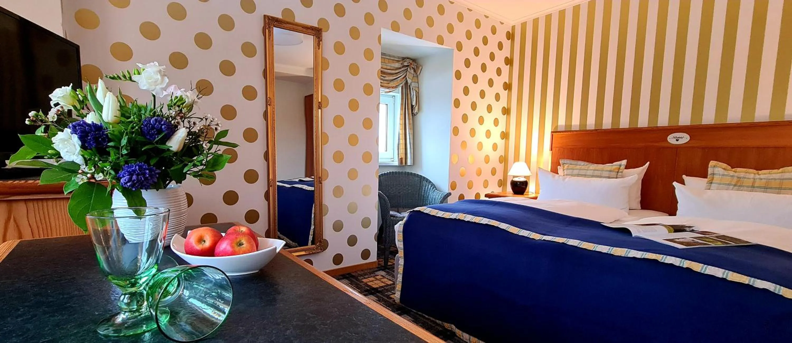 Bed in Hotel Schieferhof - GlasLUST