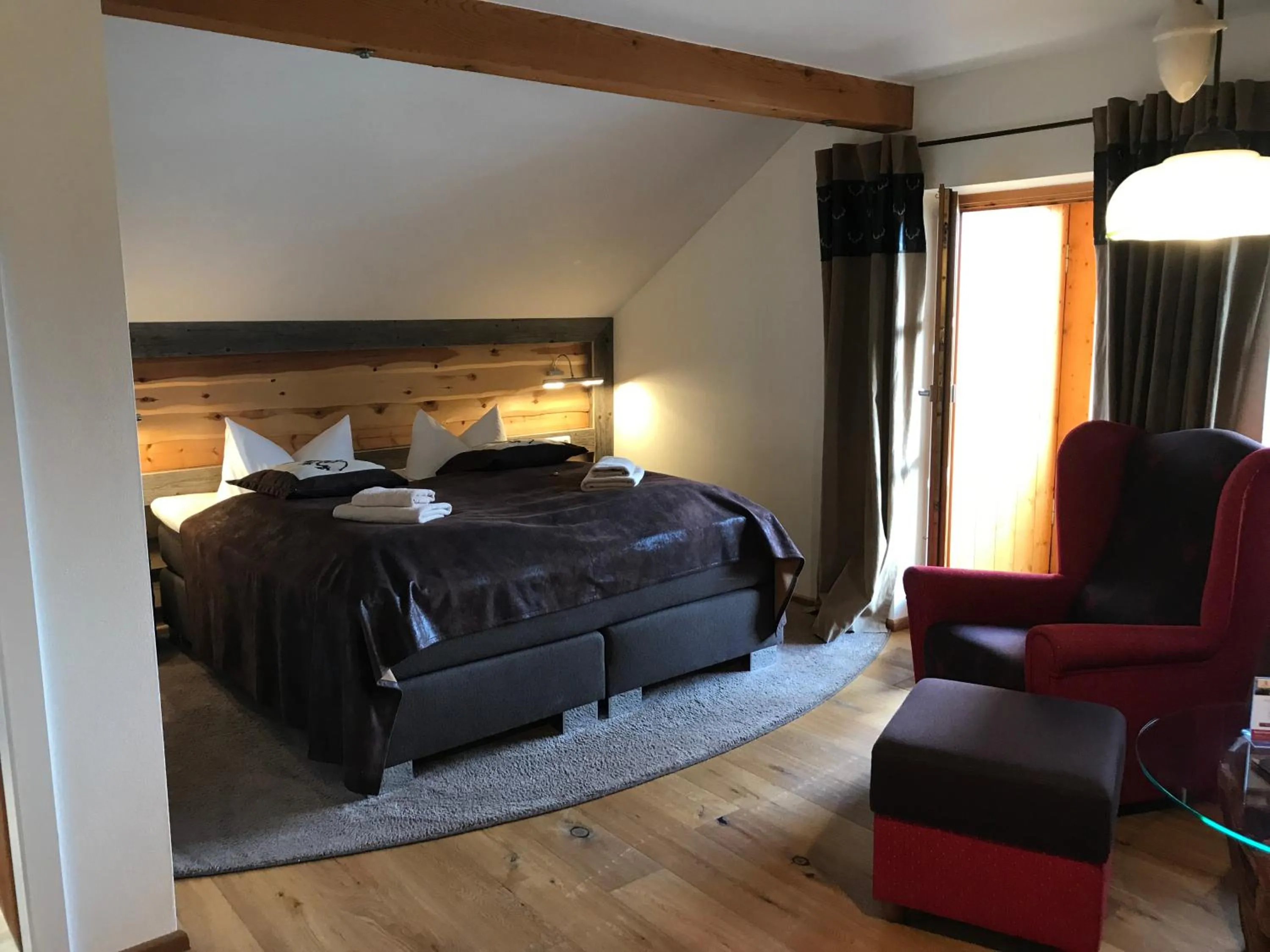 Bedroom, Bed in Landhaus Kössel