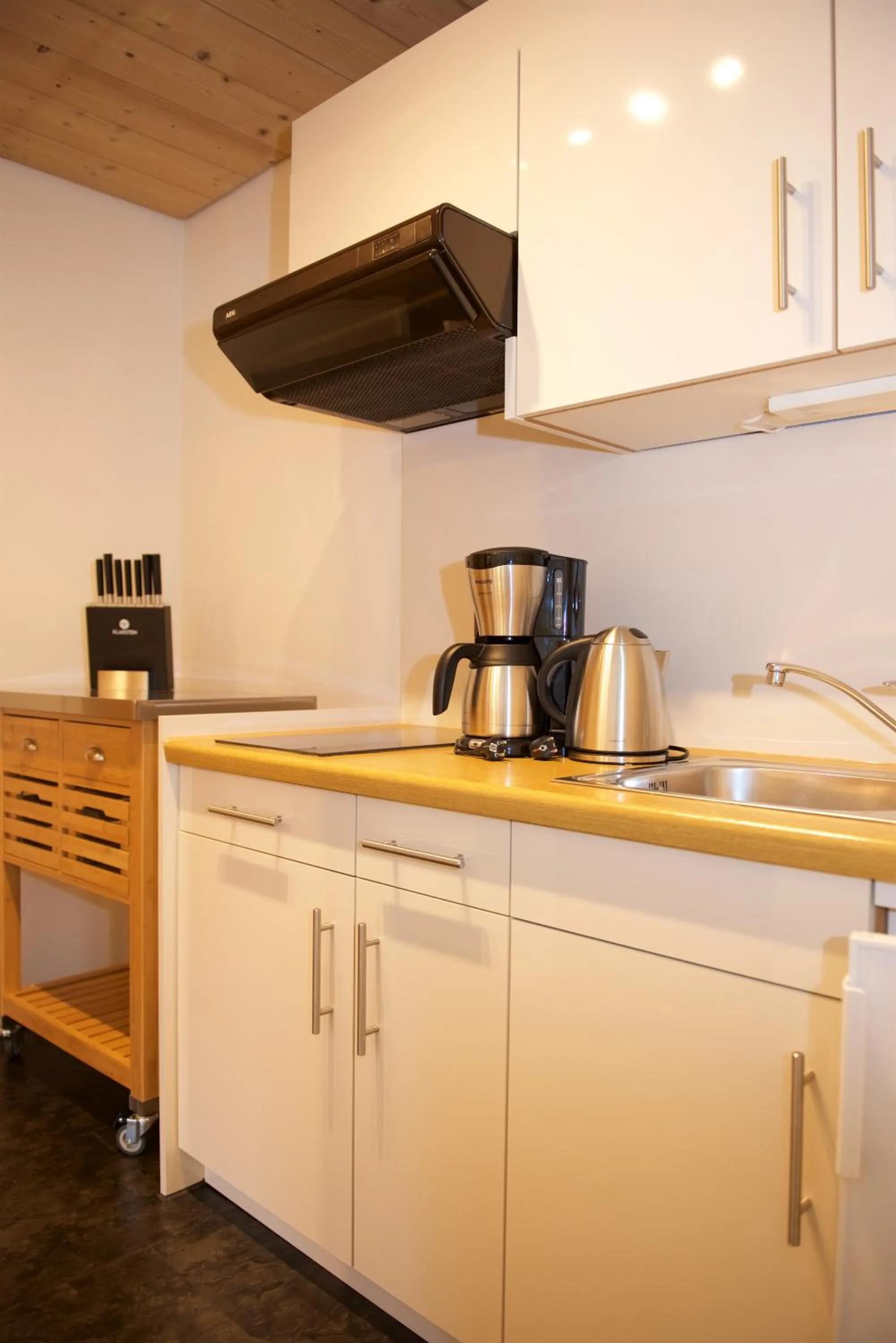 Kitchen or kitchenette in Landhaus Kössel