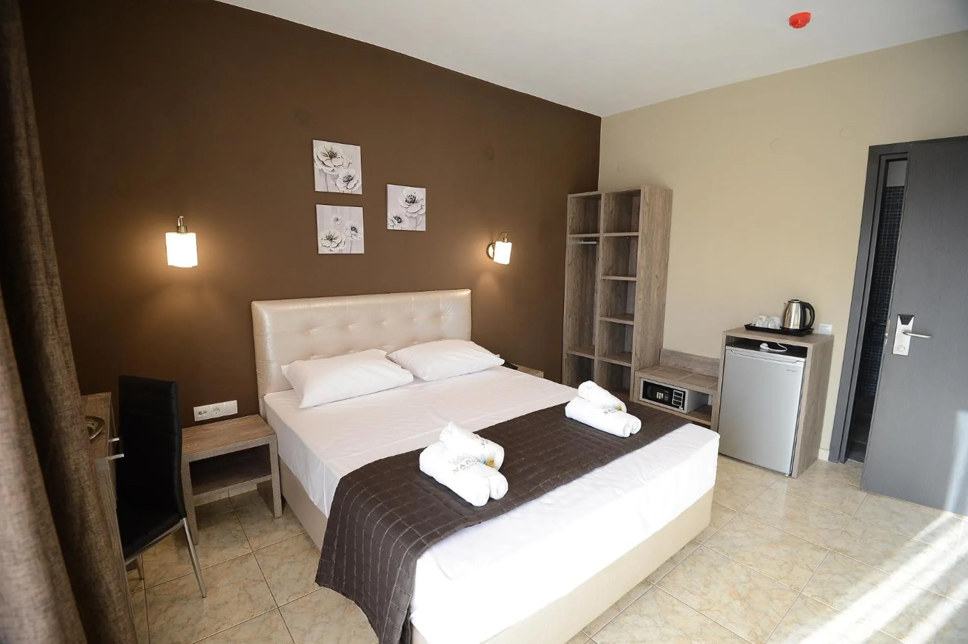 Photo of the whole room, Bed in NABRO Resort