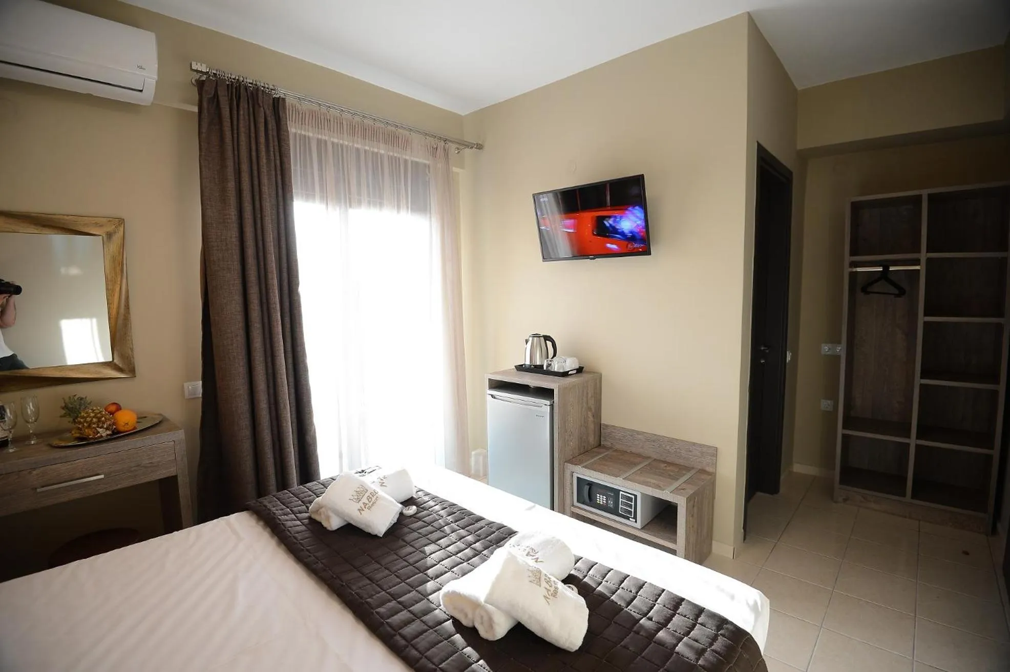 TV and multimedia, Bed in NABRO Resort