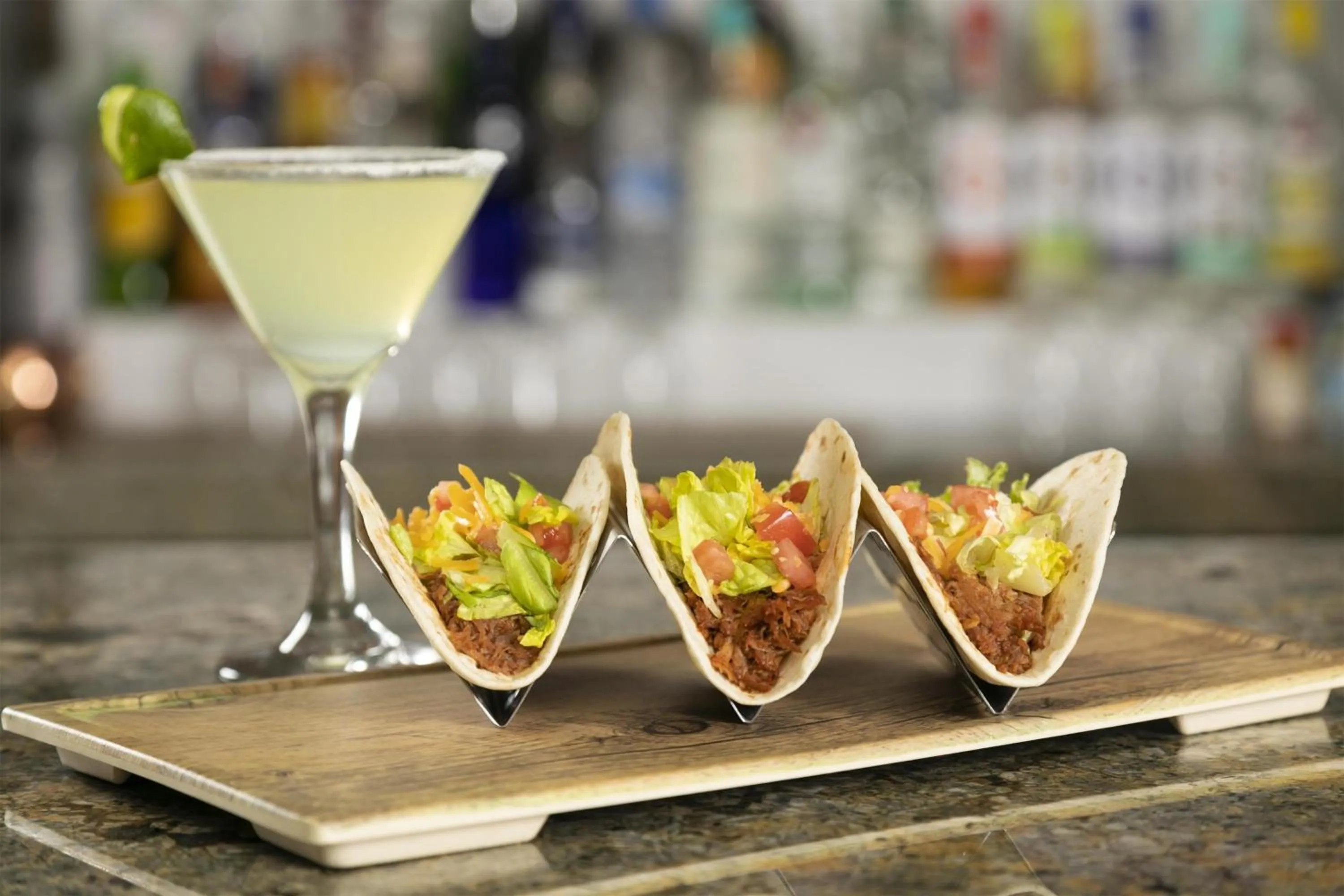 Restaurant/places to eat in Hyatt Place Bayamon