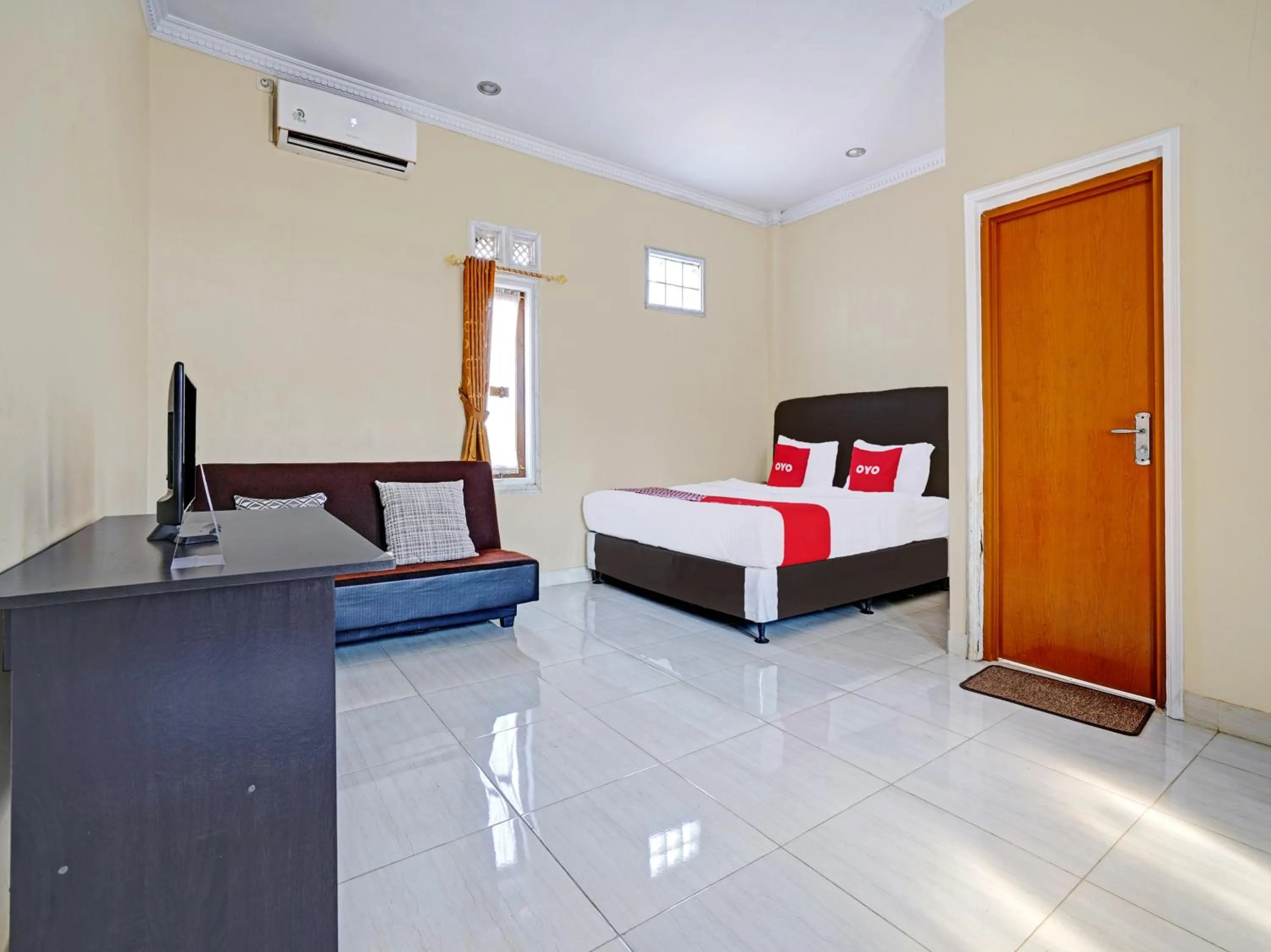 Bedroom in OYO 90416 Wisma Wayang Ajen Syariah