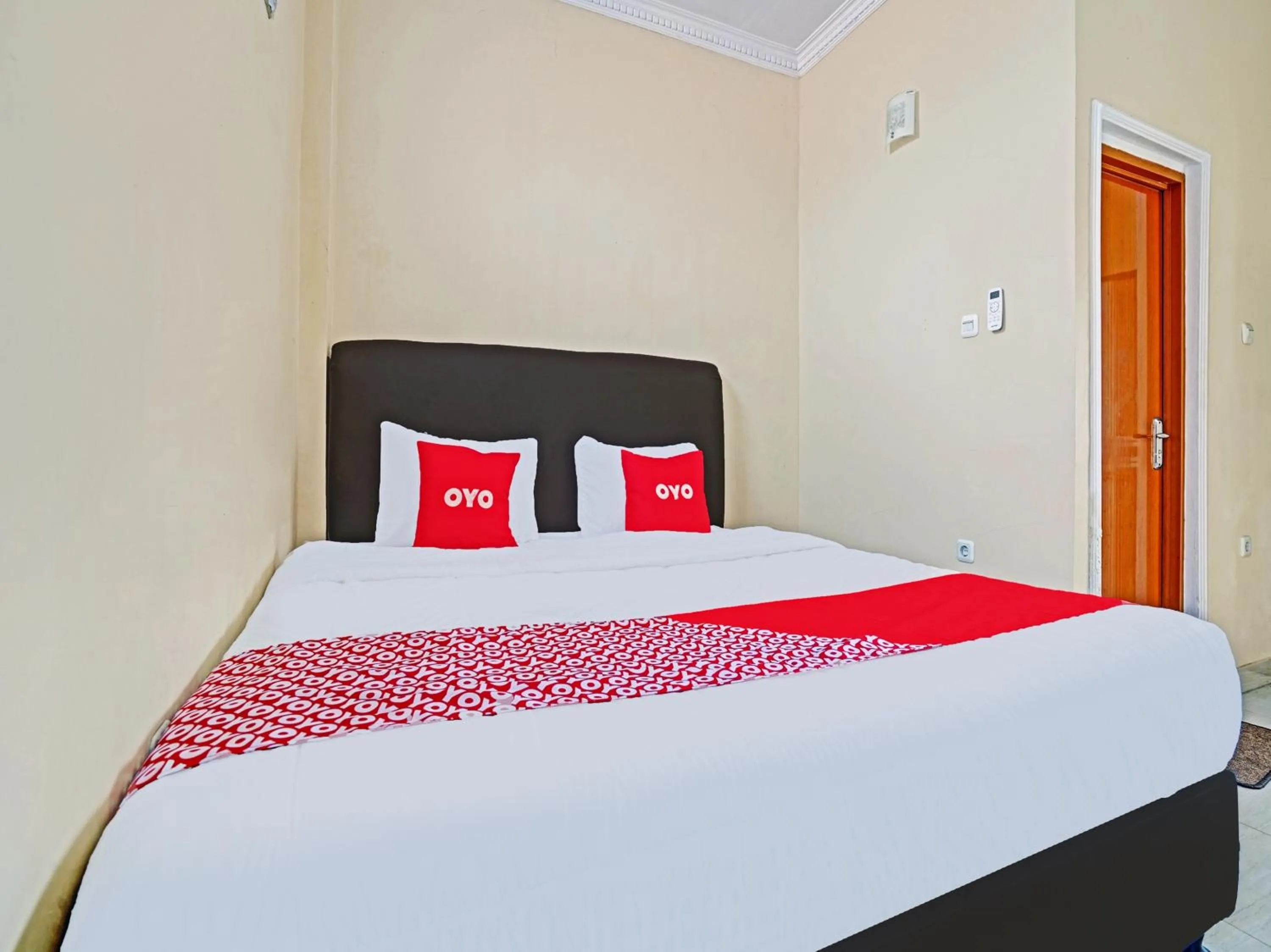 Bedroom in OYO 90416 Wisma Wayang Ajen Syariah