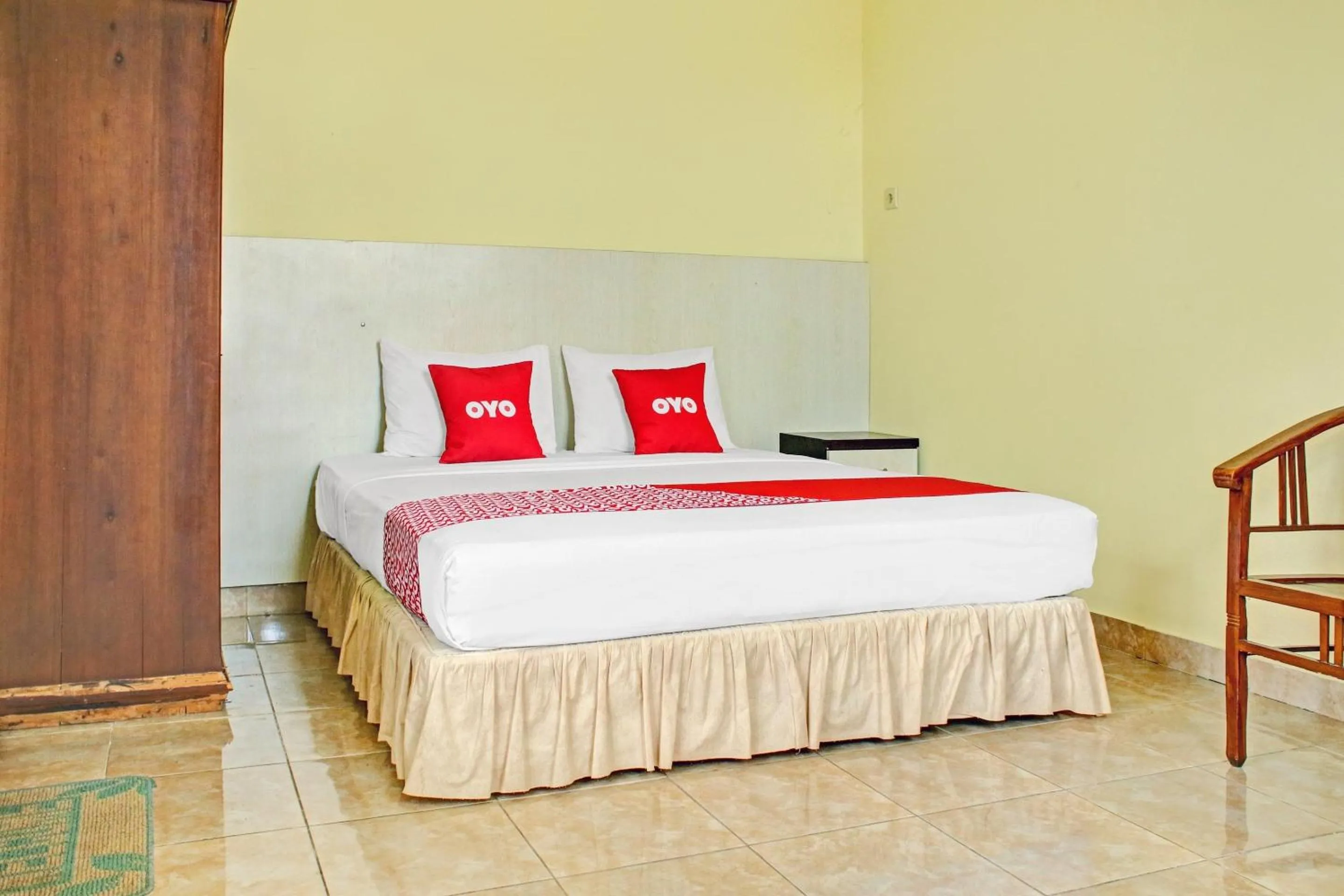 Bedroom, Bed in Hotel O Aman