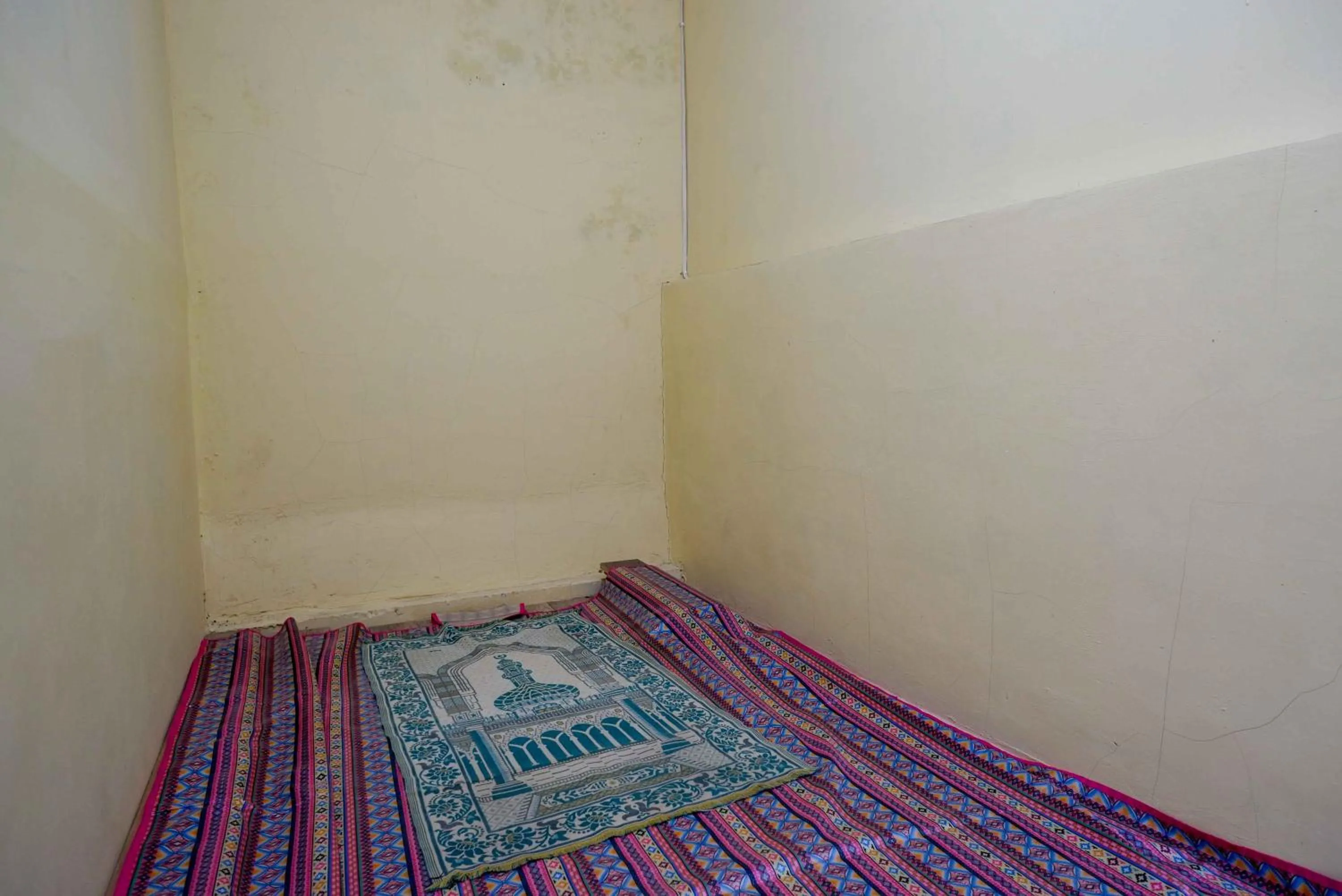 Bedroom, Bed in Urbanview Hotel Jogja City Mall