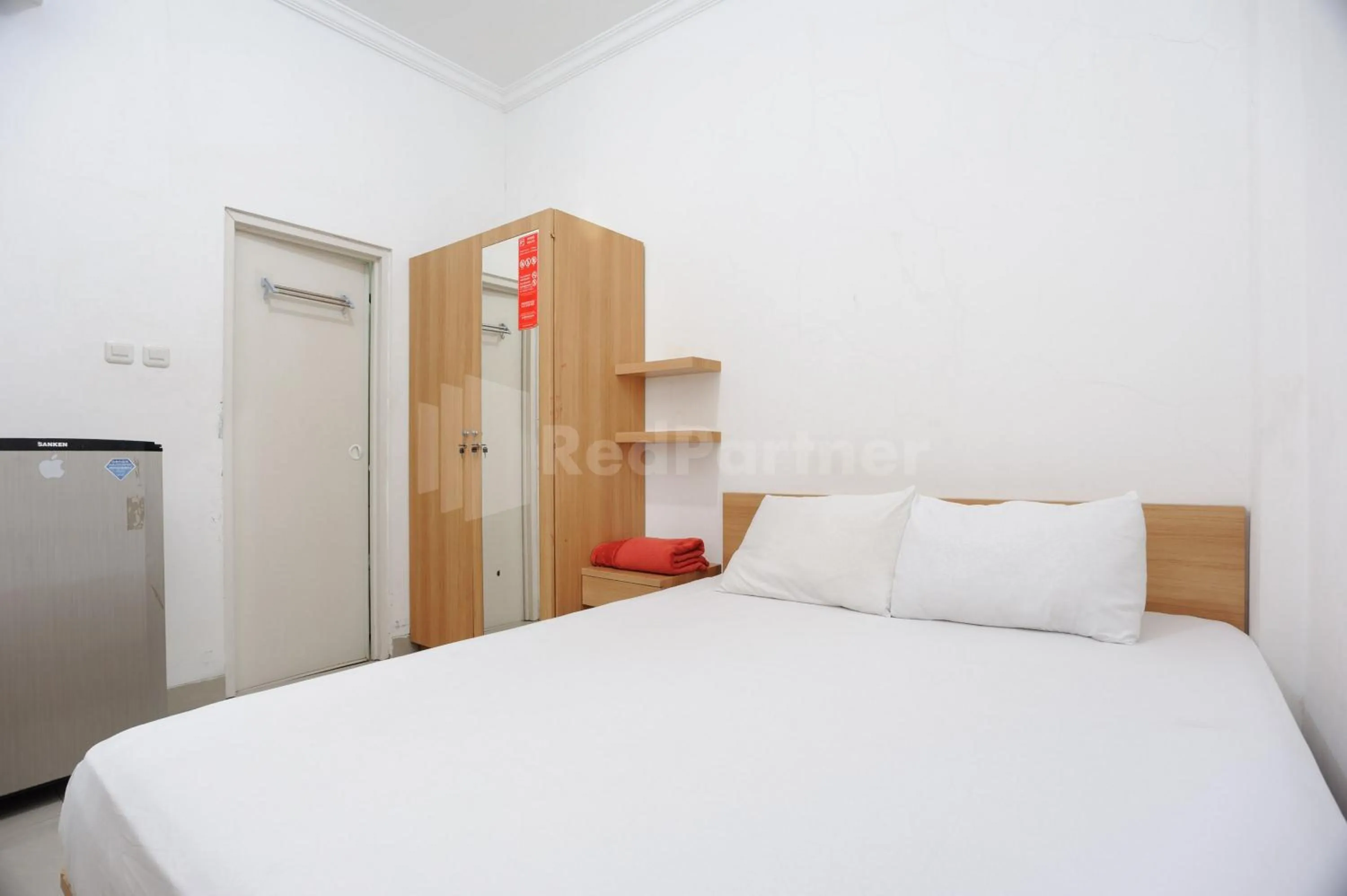Bed in Family Residence Mitra RedDoorz