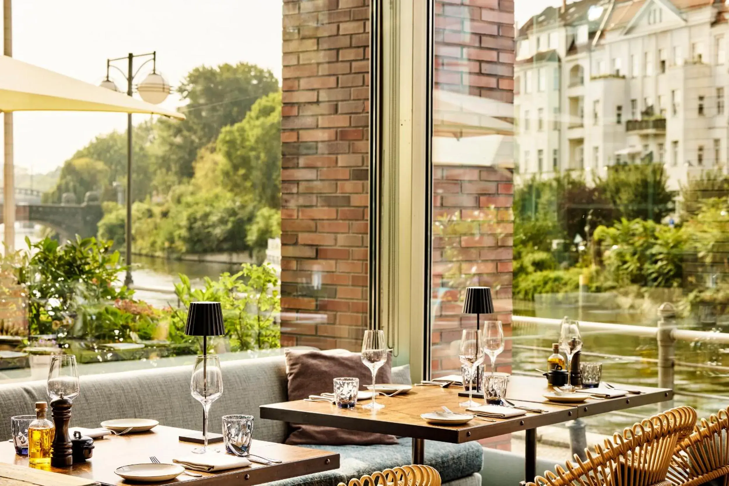 Restaurant/places to eat in ABION Villa Suites Restaurant/places to eat in ABION Villa Suites