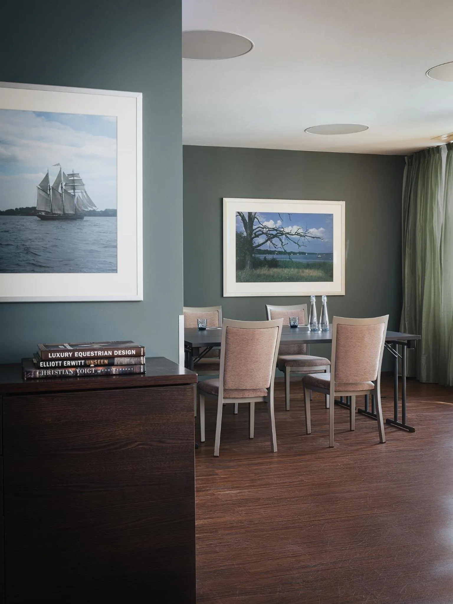 Banquet/Function facilities in ABION Villa Suites