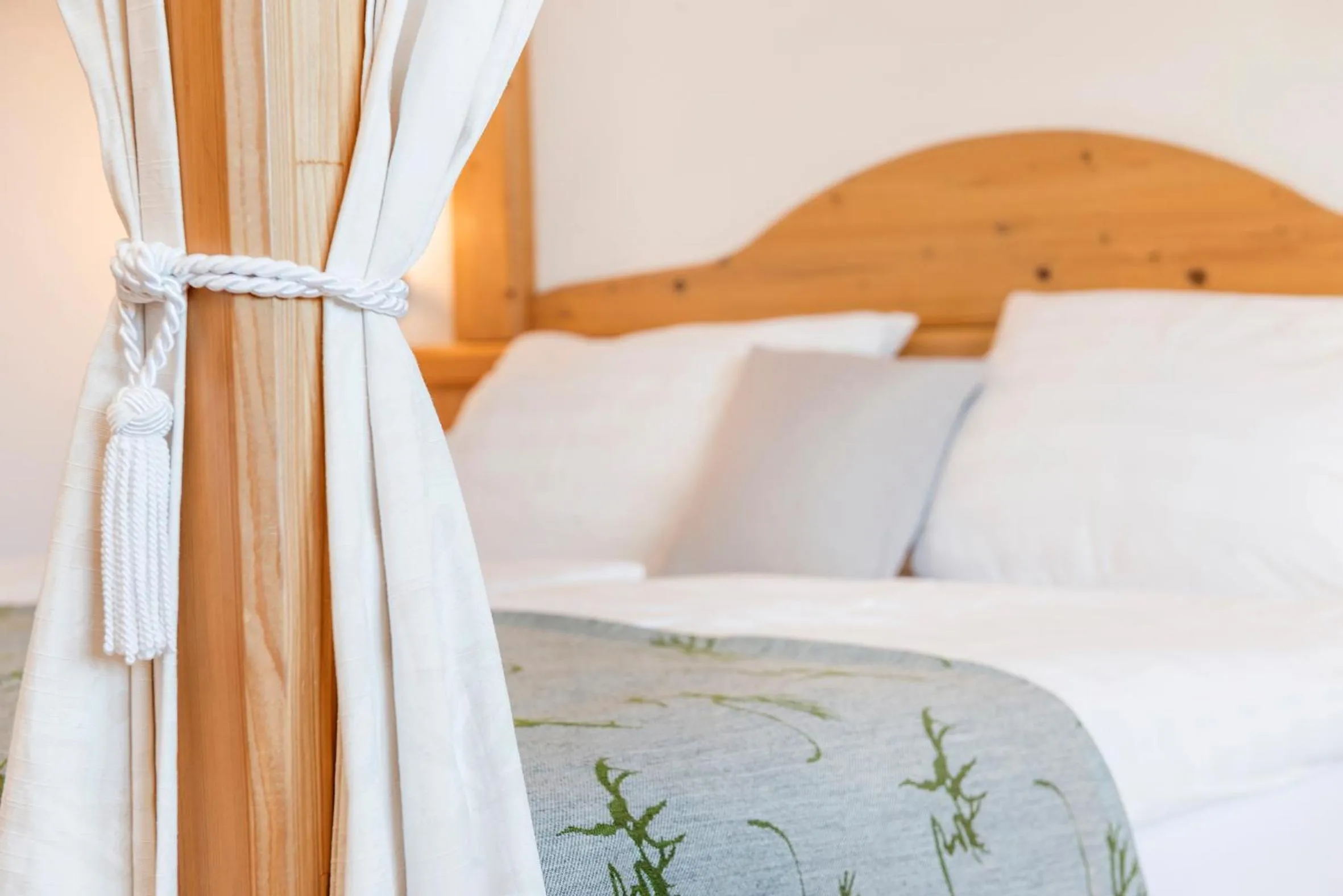 Bed in Hotel Frohnatur