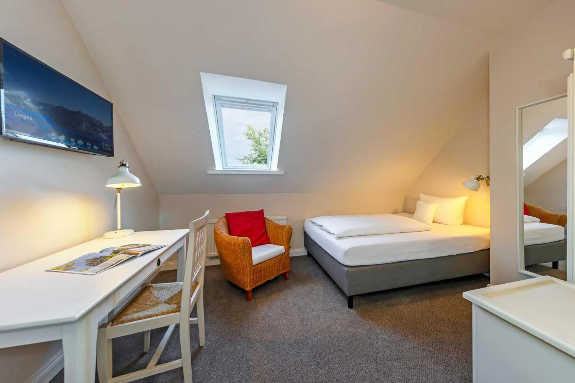 Bed in Romantik Hotel Friederikenhof Hotel Restaurant & Spa