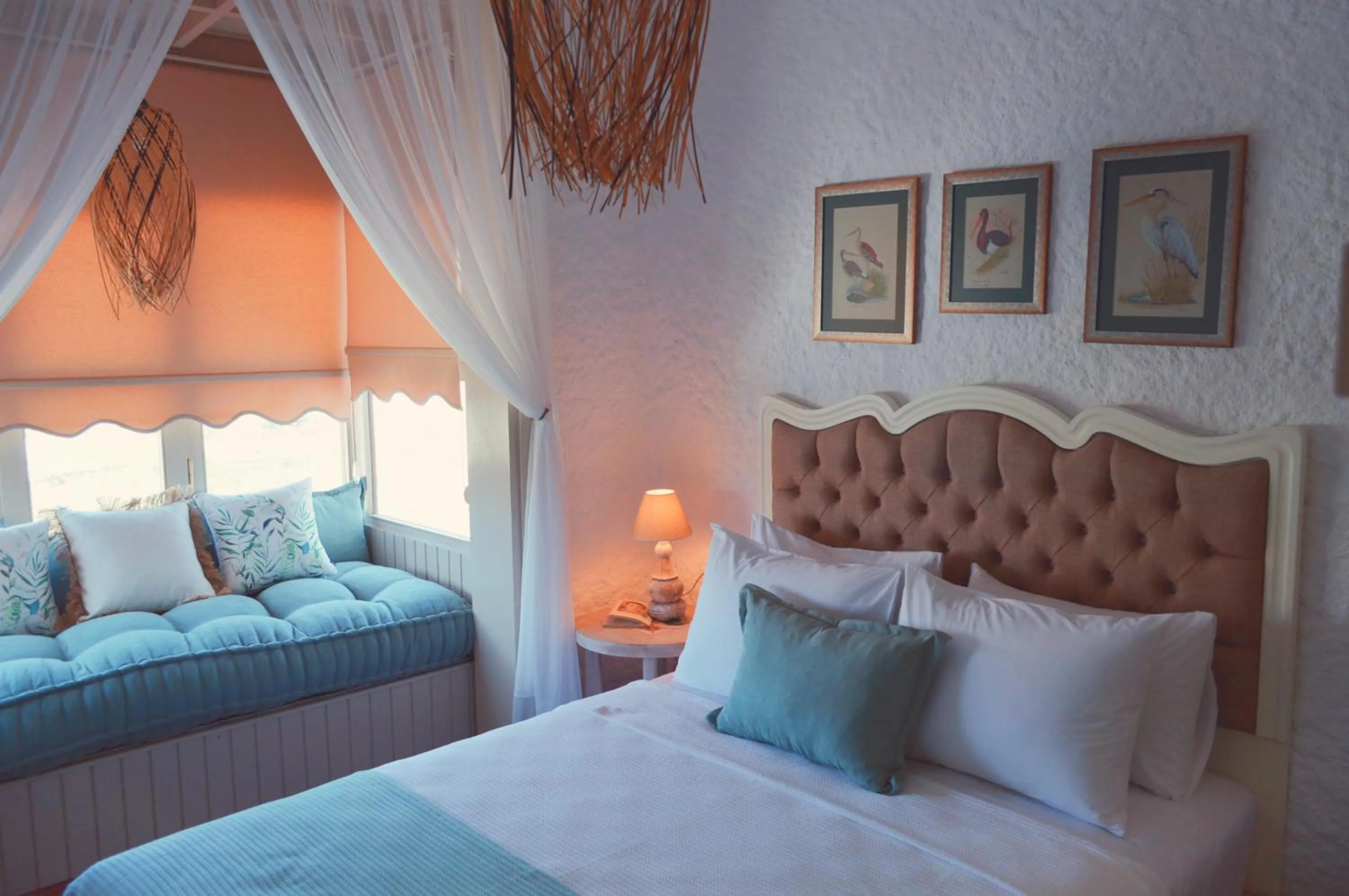 Photo of the whole room, Bed in Rijeka Alaçatı