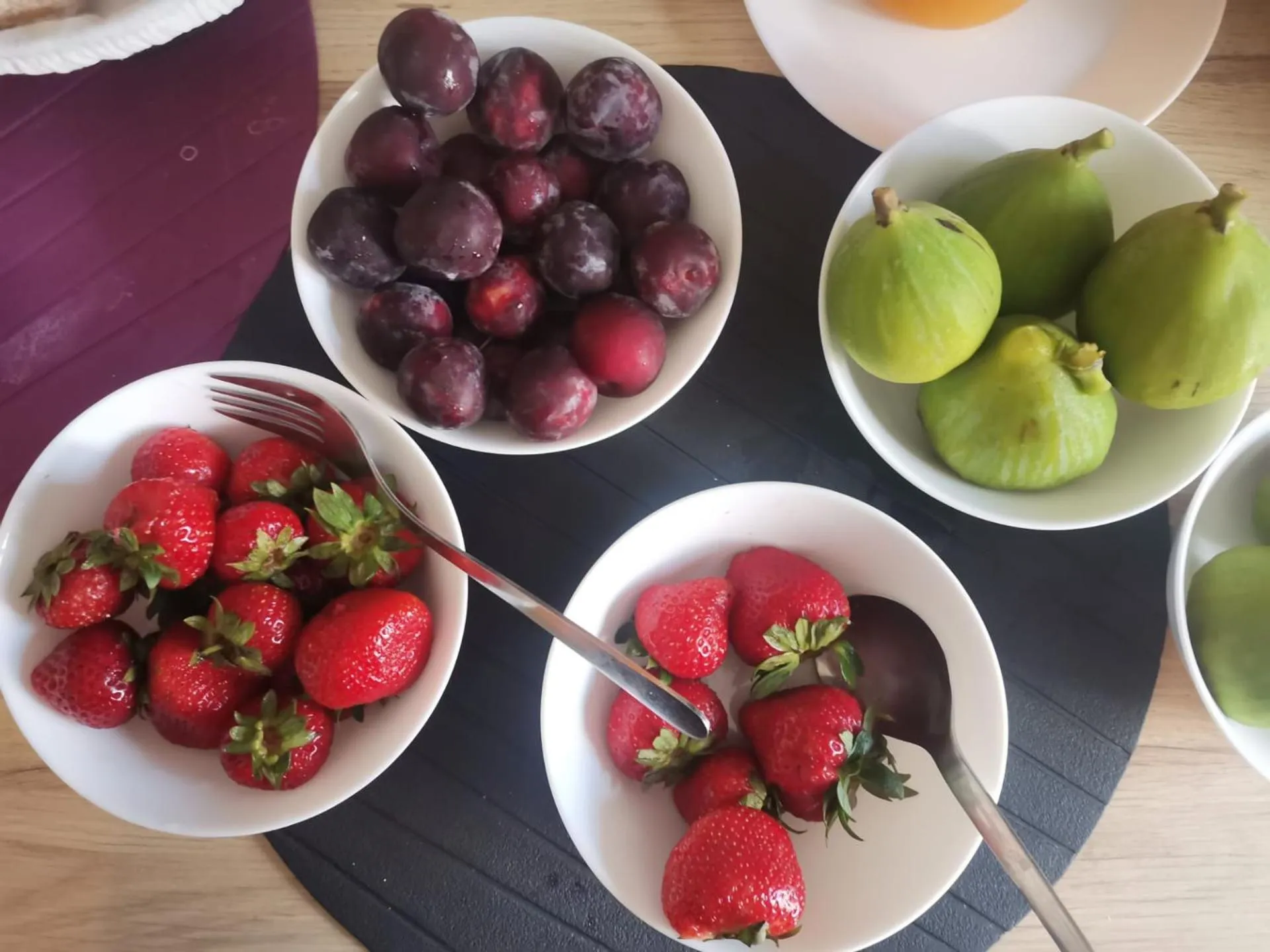 Breakfast in RA PARAISO