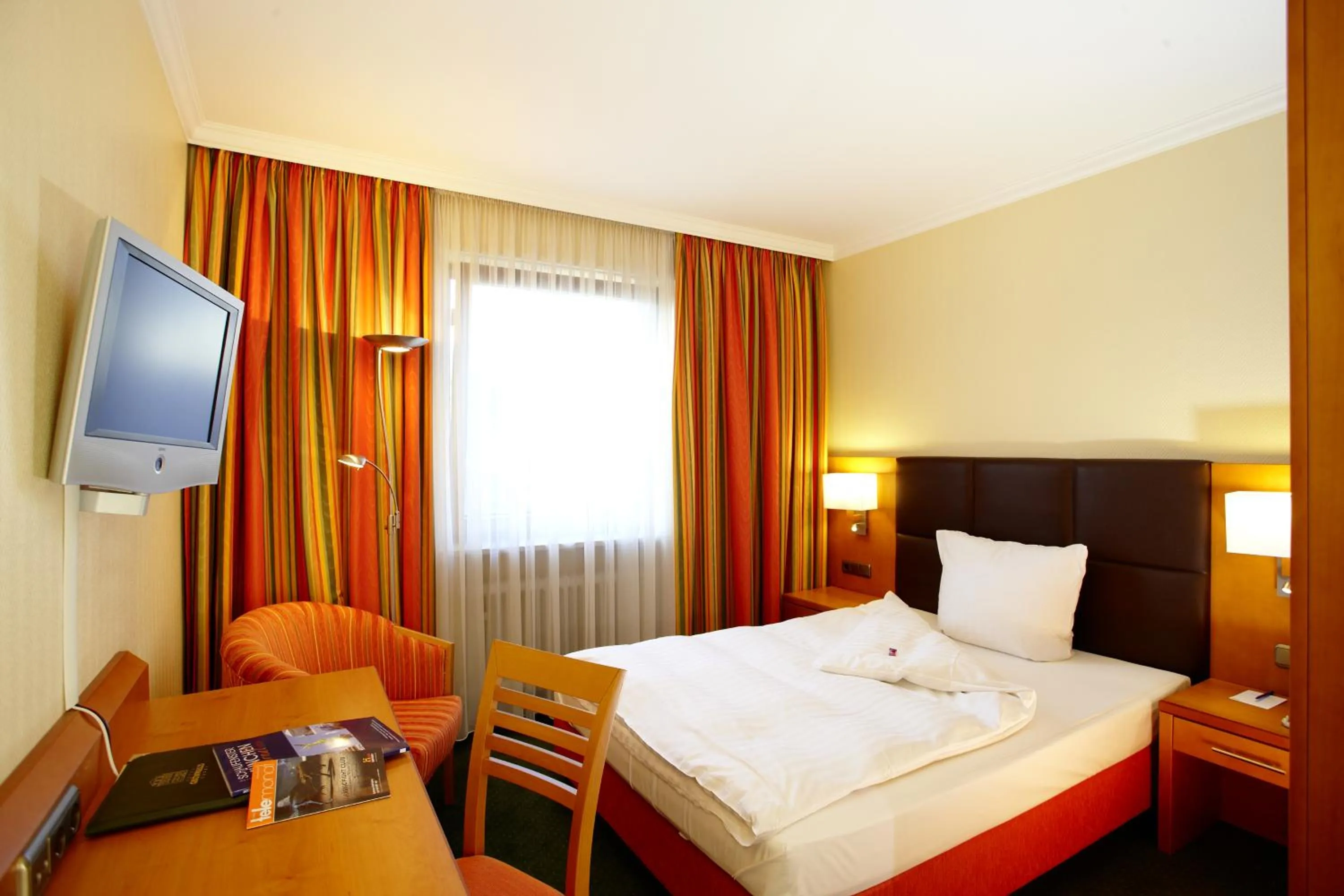 Bed in Hotel Grünwald