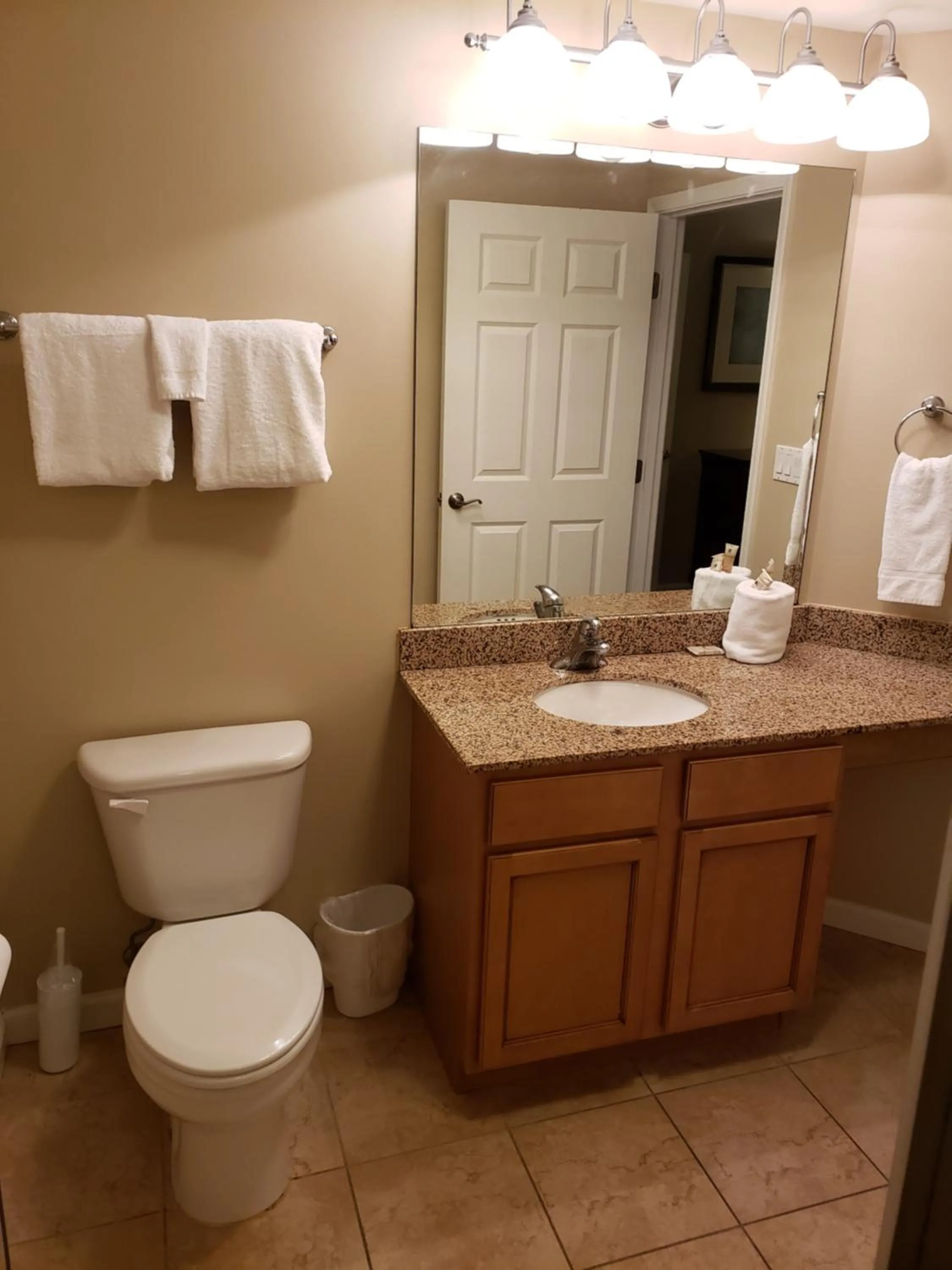 Bathroom in 1815 A Slice of Heaven Destin - Pool & Ocean View