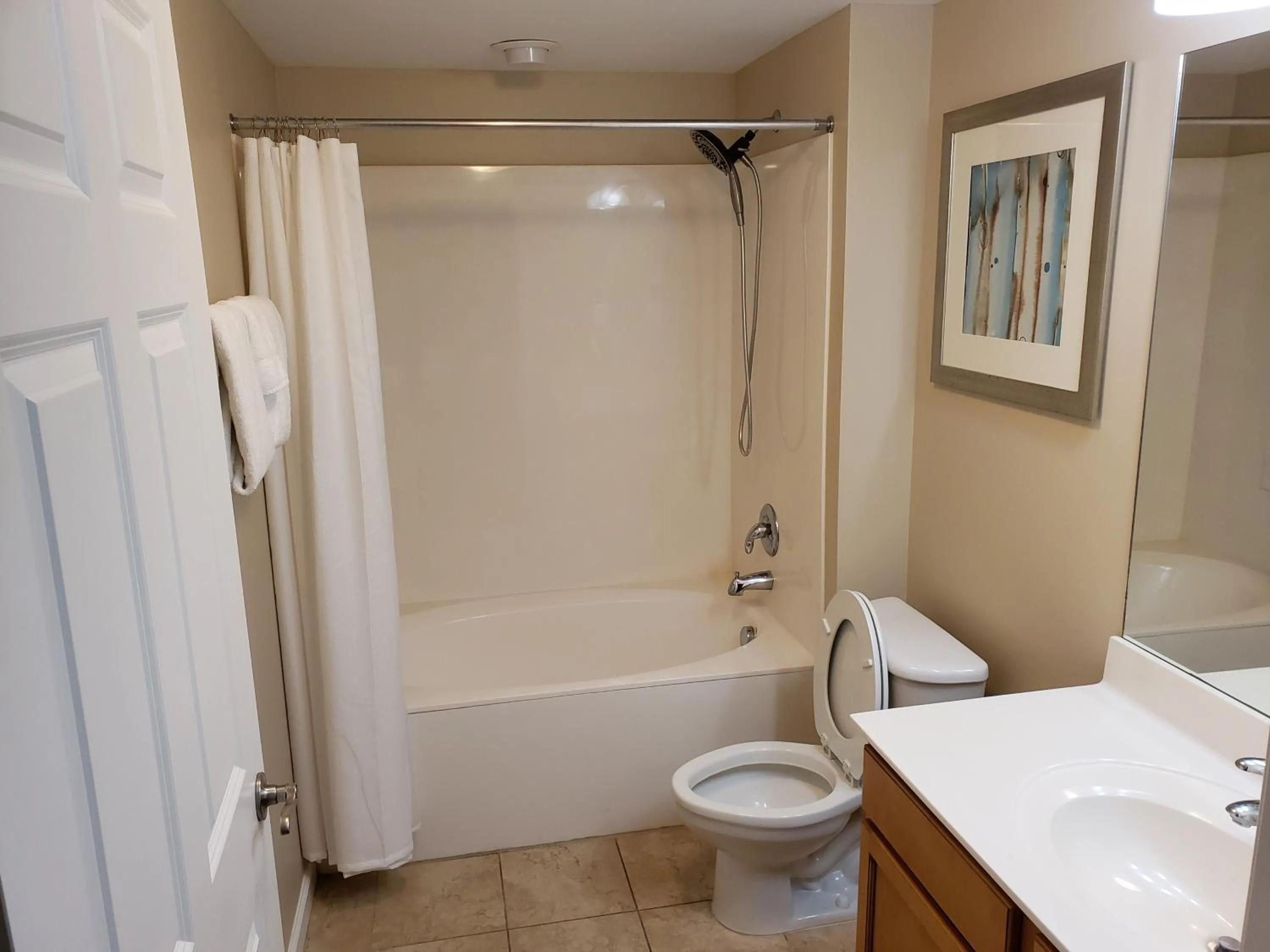 Bathroom in 1815 A Slice of Heaven Destin - Pool & Ocean View